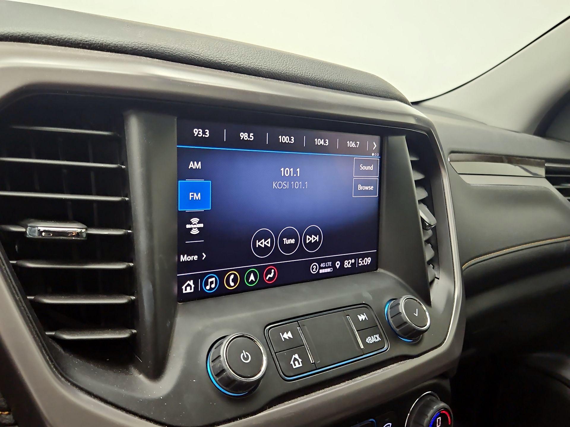 Thumbnail: 2023 GMC Acadia - 16