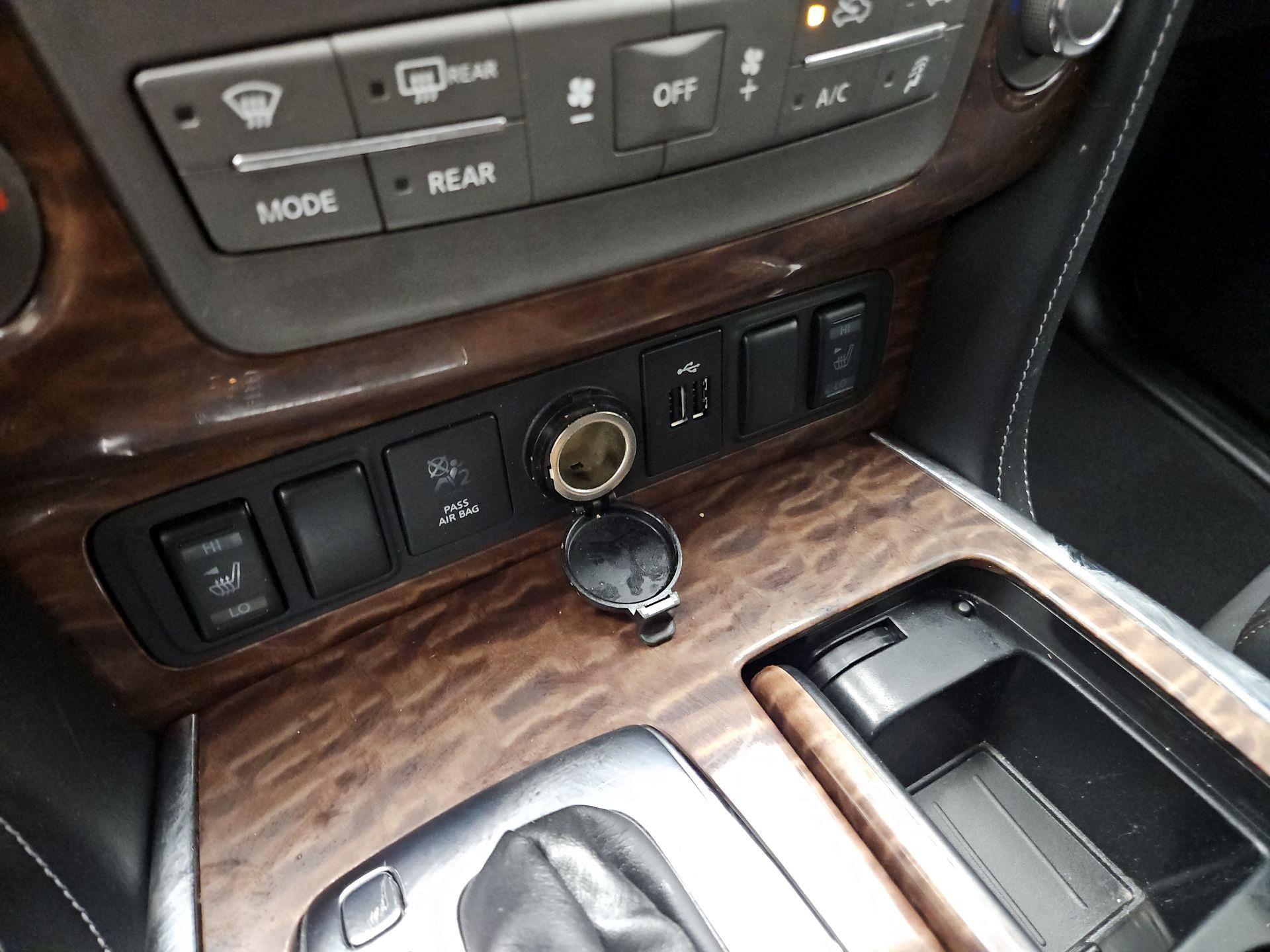 Thumbnail: 2019 Nissan Armada - 19