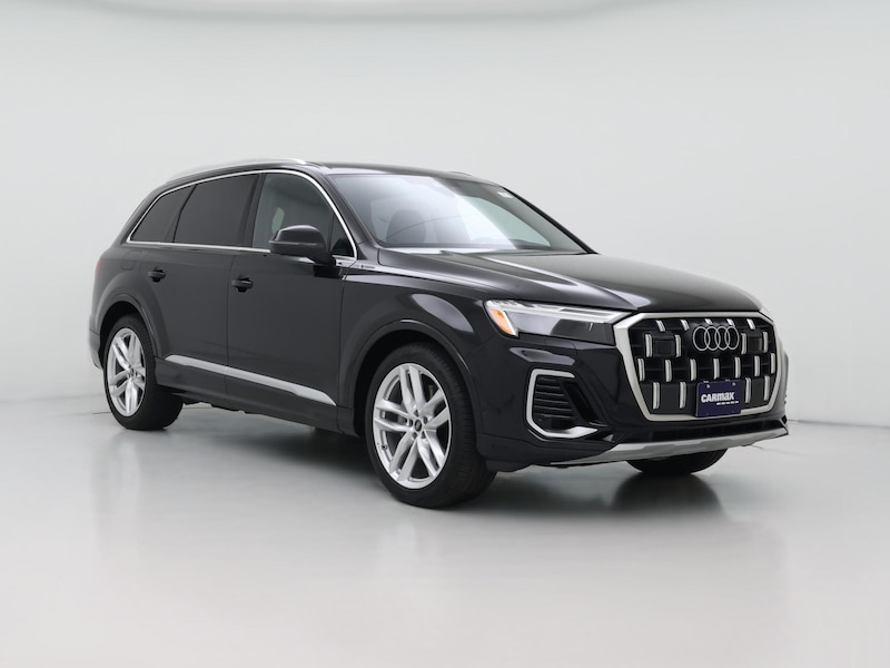 2025 Audi Q7 Premium Plus