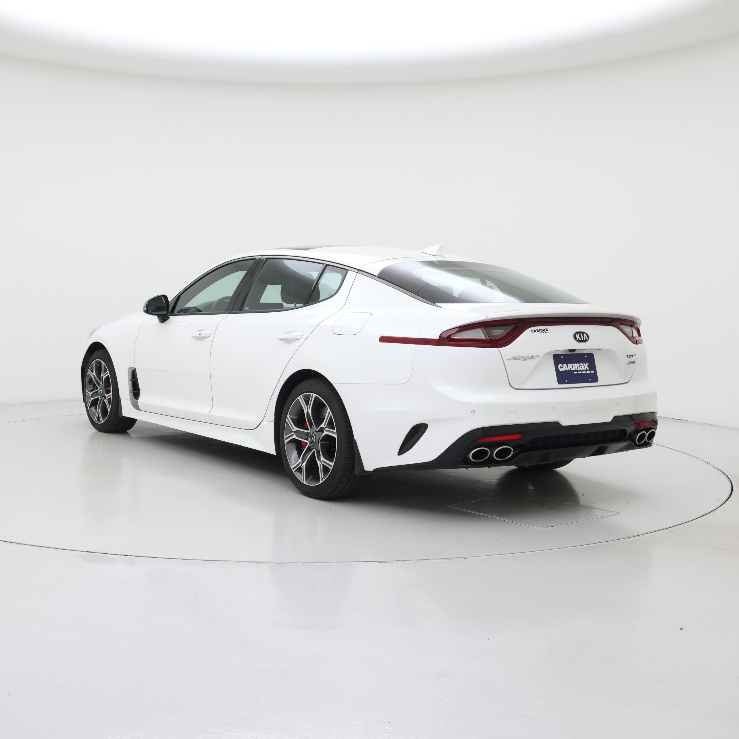 Thumbnail: 2019 Kia Stinger - 2