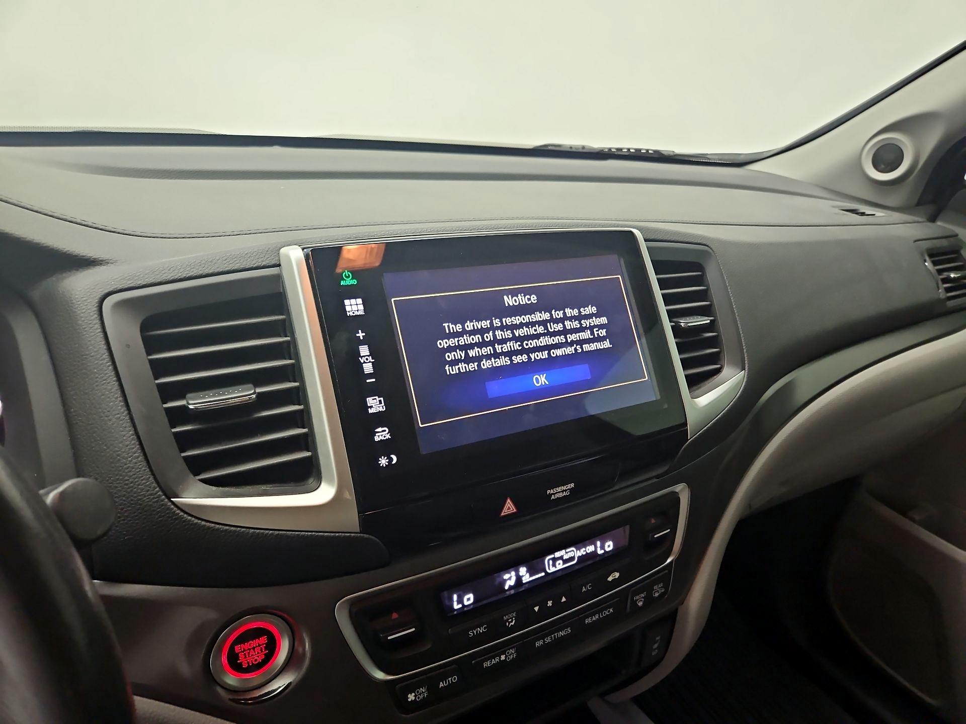 Thumbnail: 2016 Honda Pilot - 15