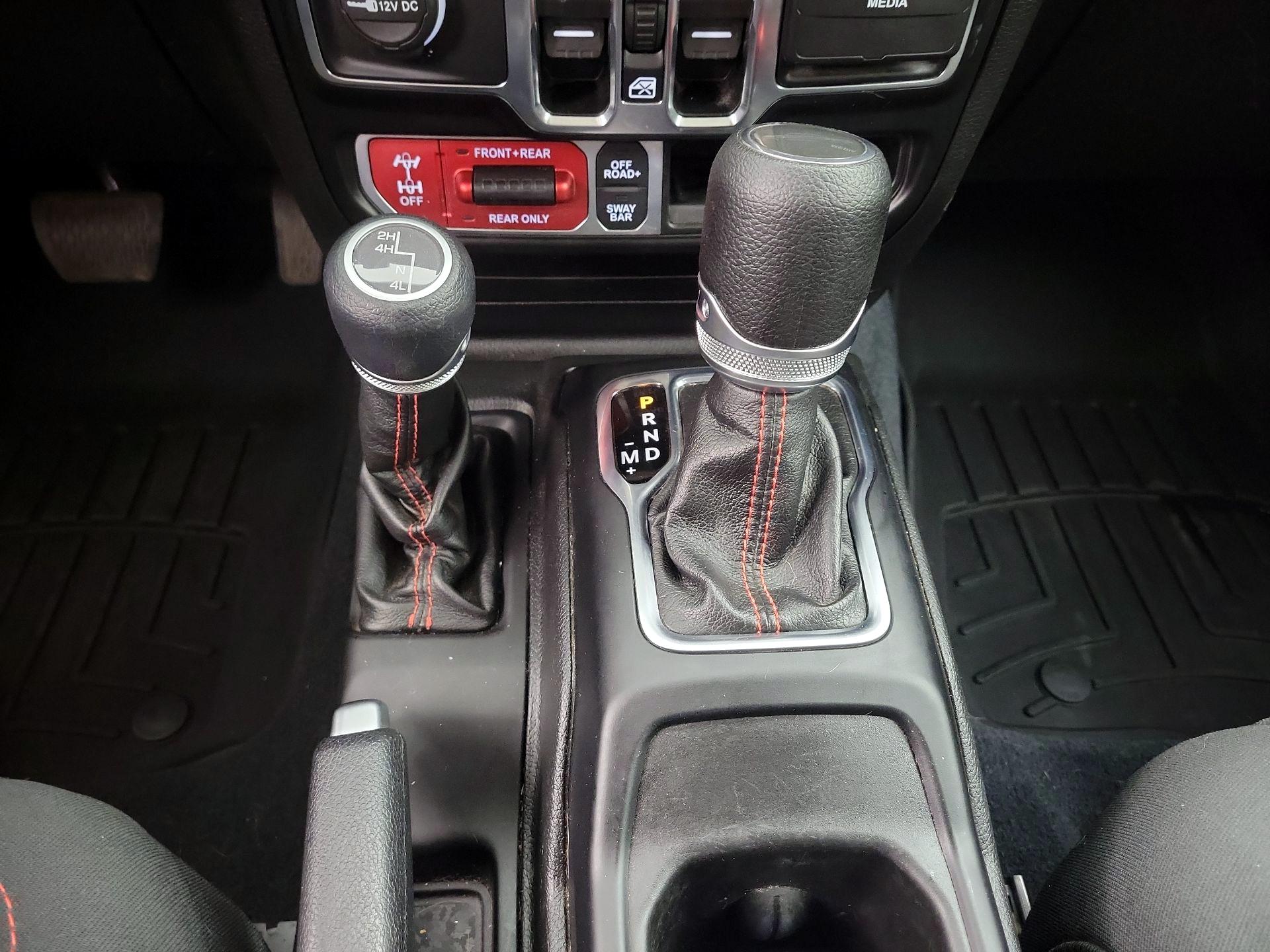 Thumbnail: 2022 Jeep Gladiator - 17
