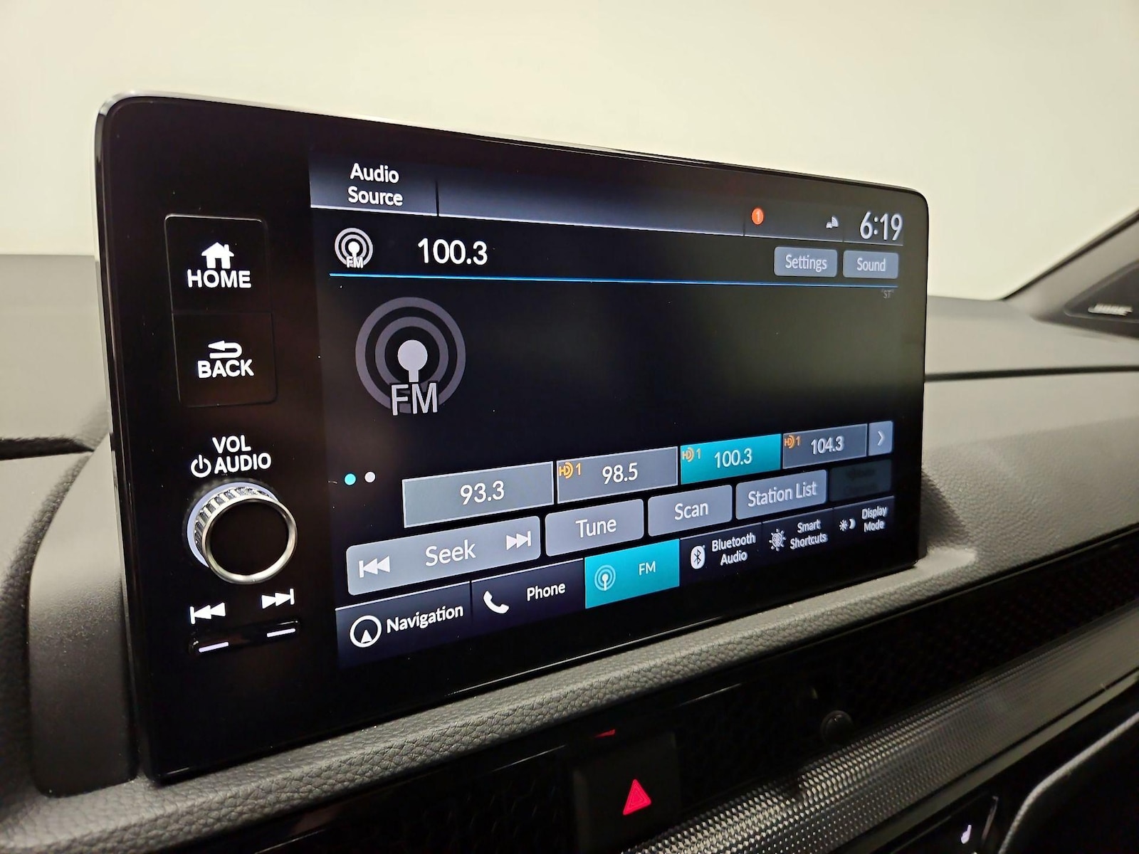 2025 Honda CR-V Sport Touring - Photo 17