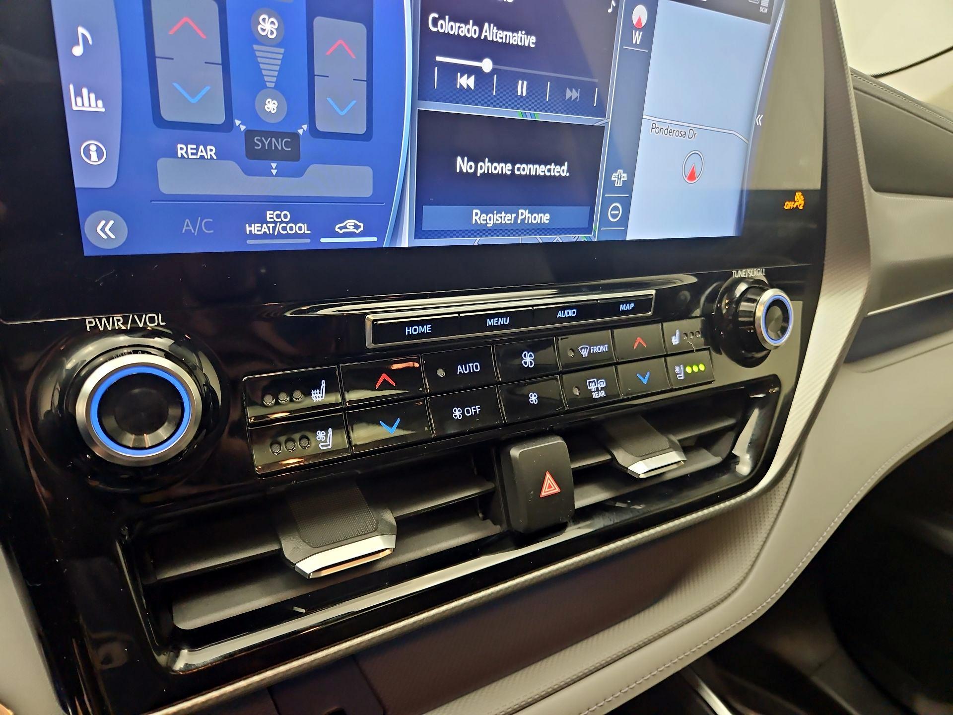 Thumbnail: 2020 Toyota Highlander - 16