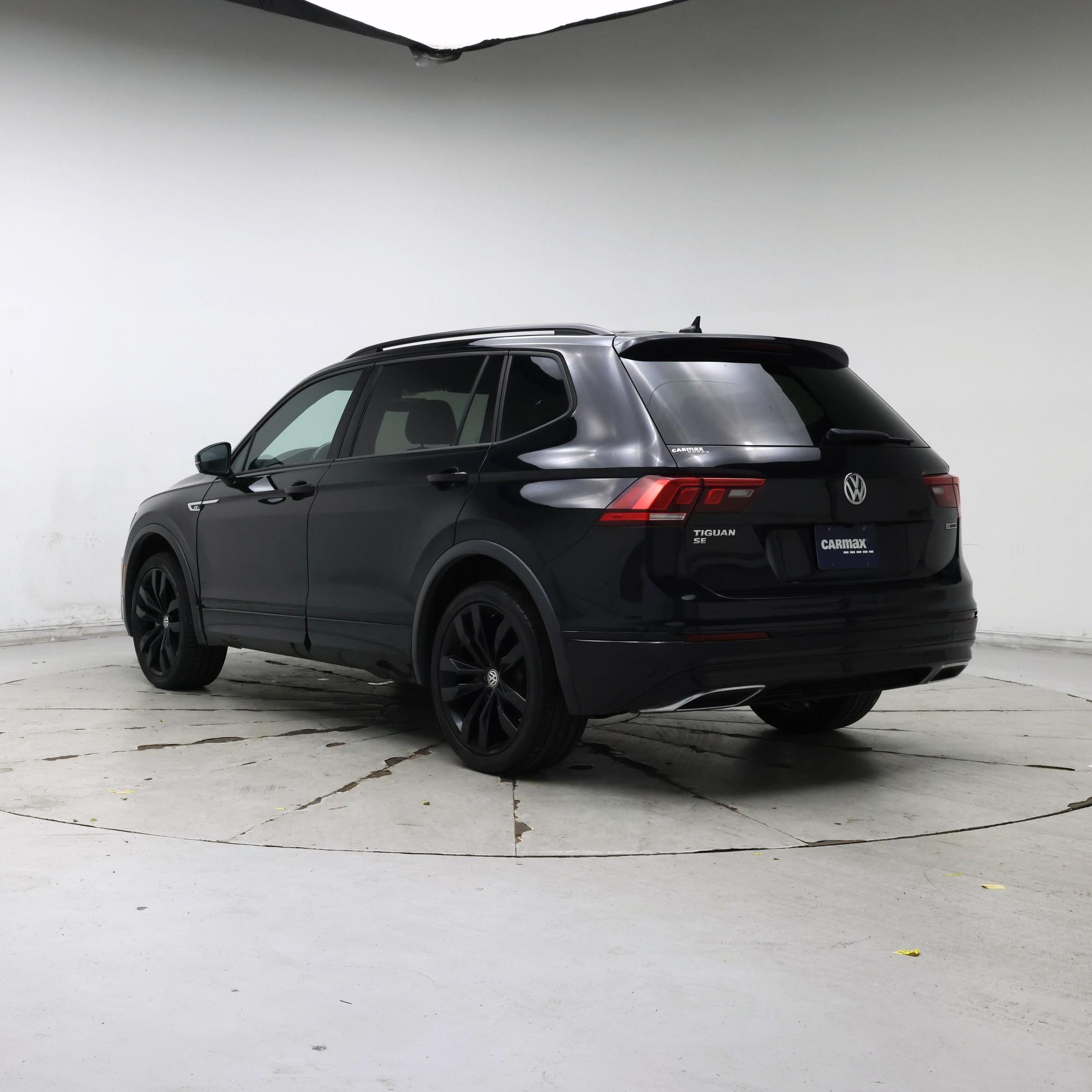 Thumbnail: 2021 Volkswagen Tiguan - 2