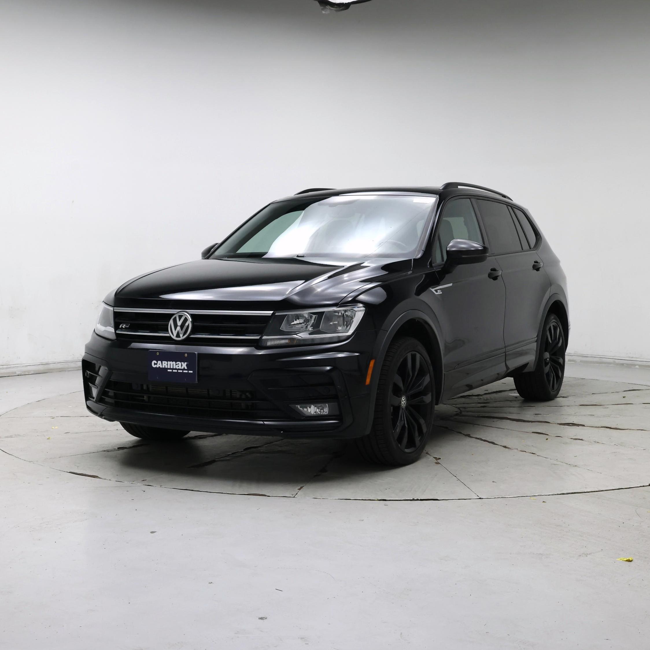 Thumbnail: 2021 Volkswagen Tiguan - 4