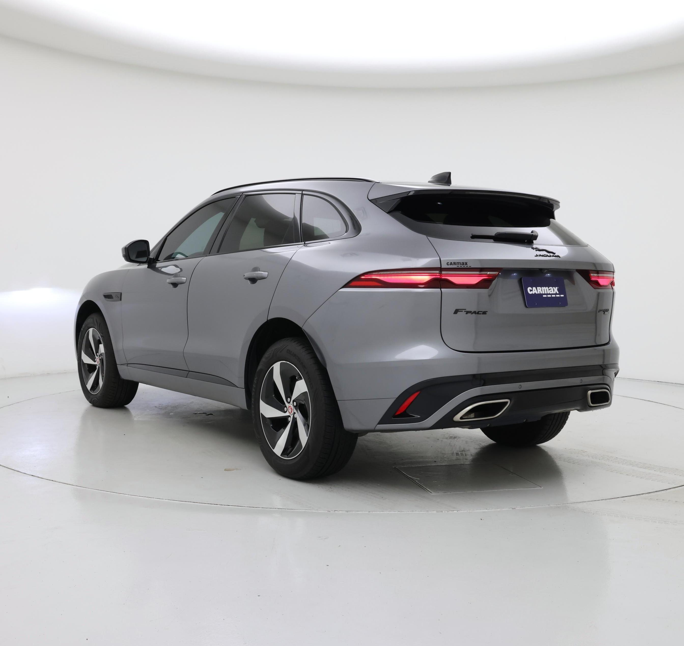 Thumbnail: 2023 Jaguar F-Pace - 2