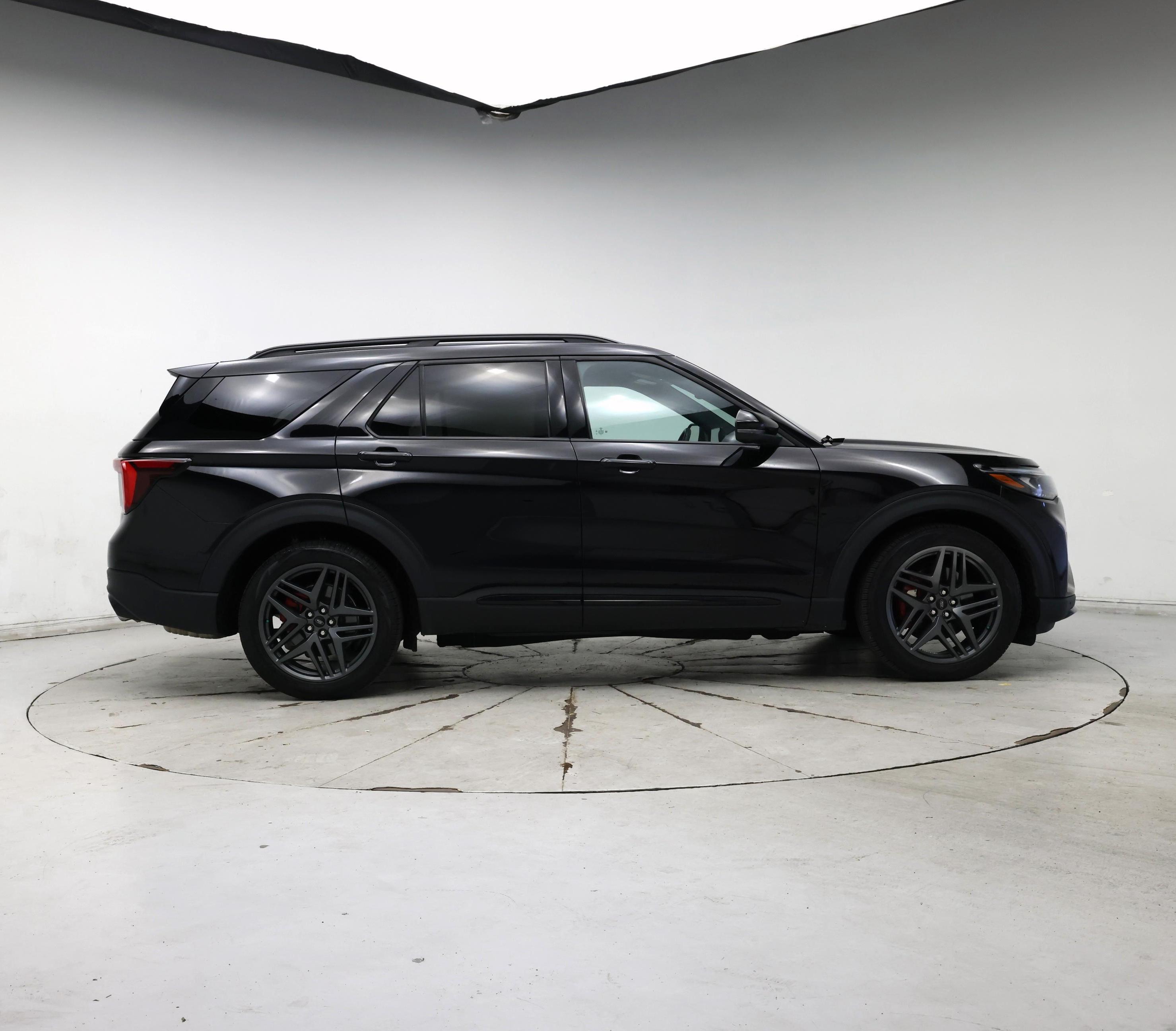 Thumbnail: 2025 Ford Explorer - 7