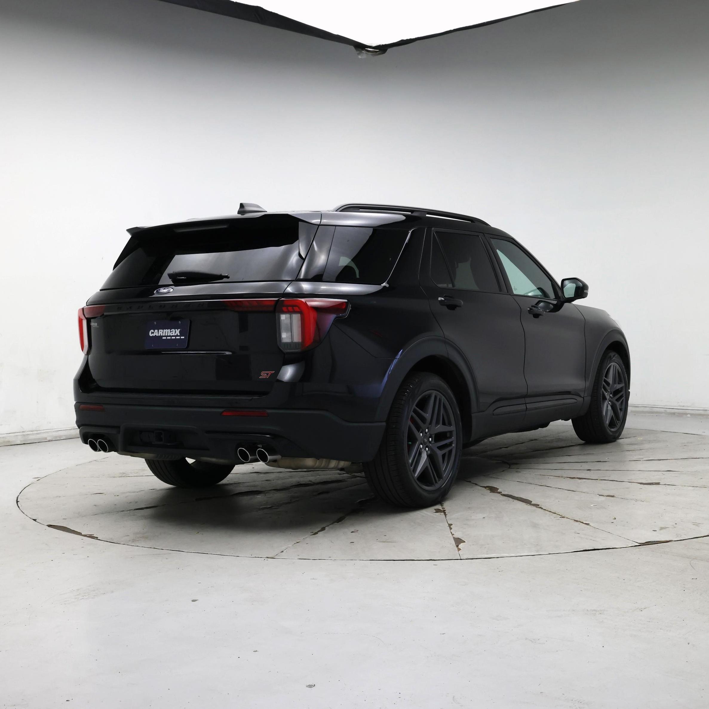 Thumbnail: 2025 Ford Explorer - 8