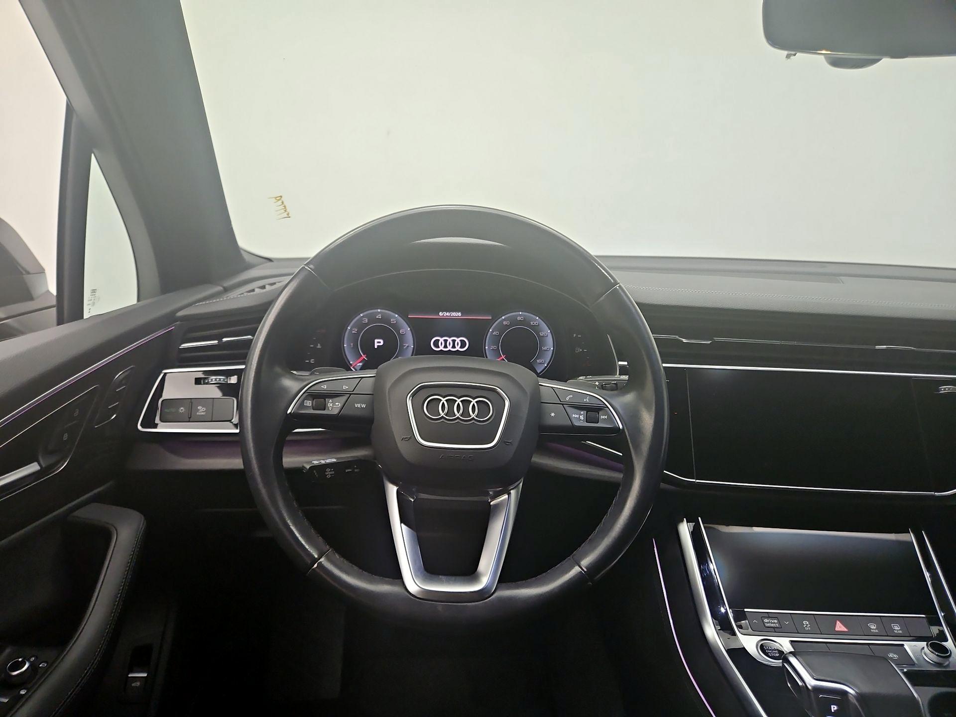 Thumbnail: 2023 Audi Q7 - 10
