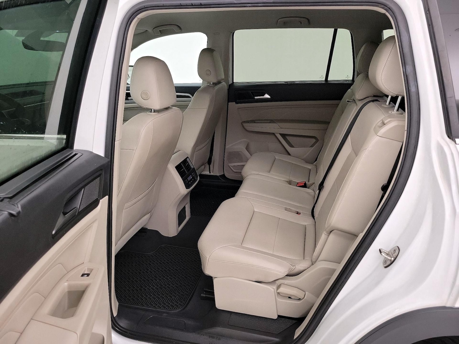 Rear Air Conditioning