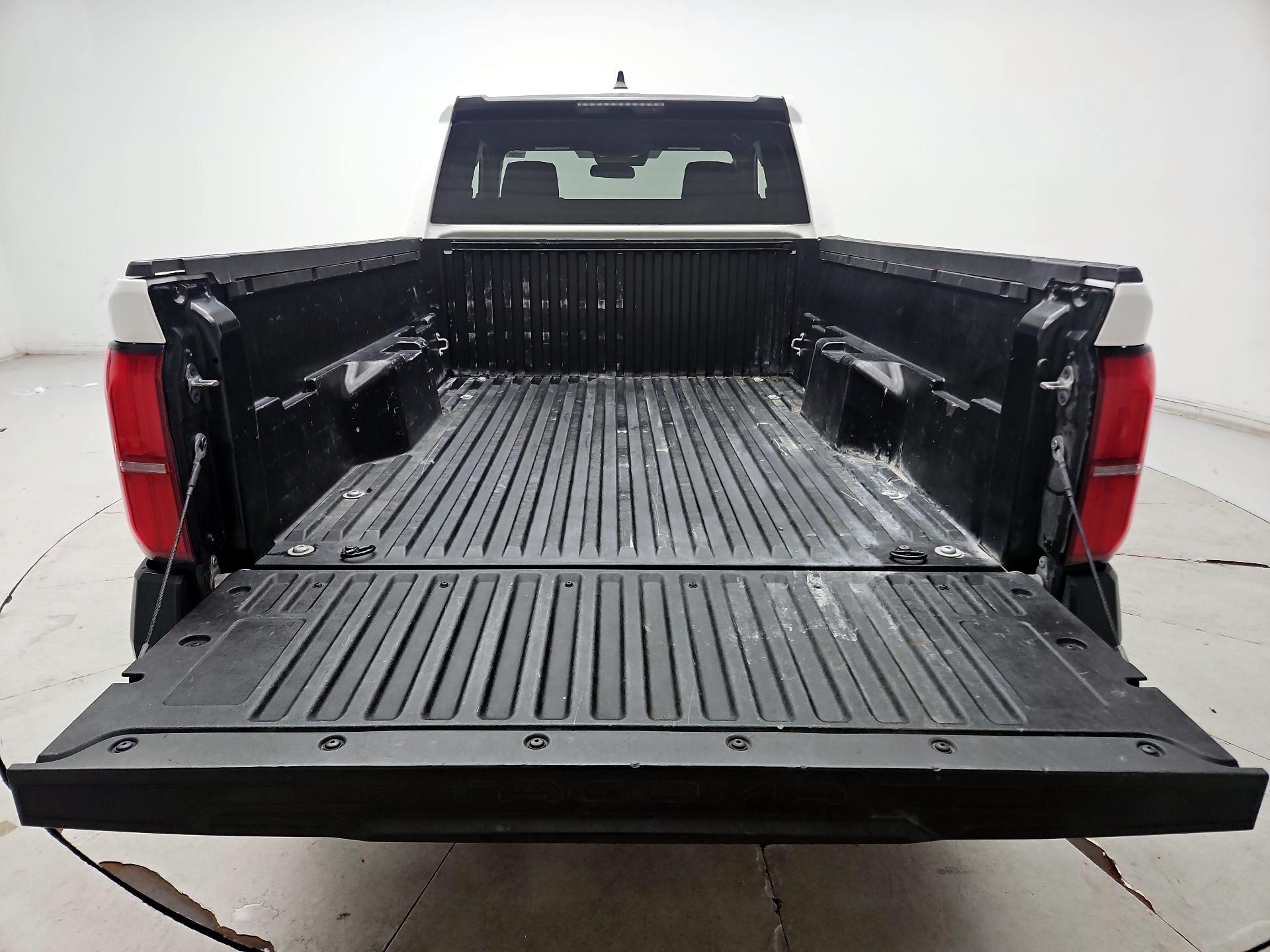 Thumbnail: 2024 Toyota Tacoma - 19