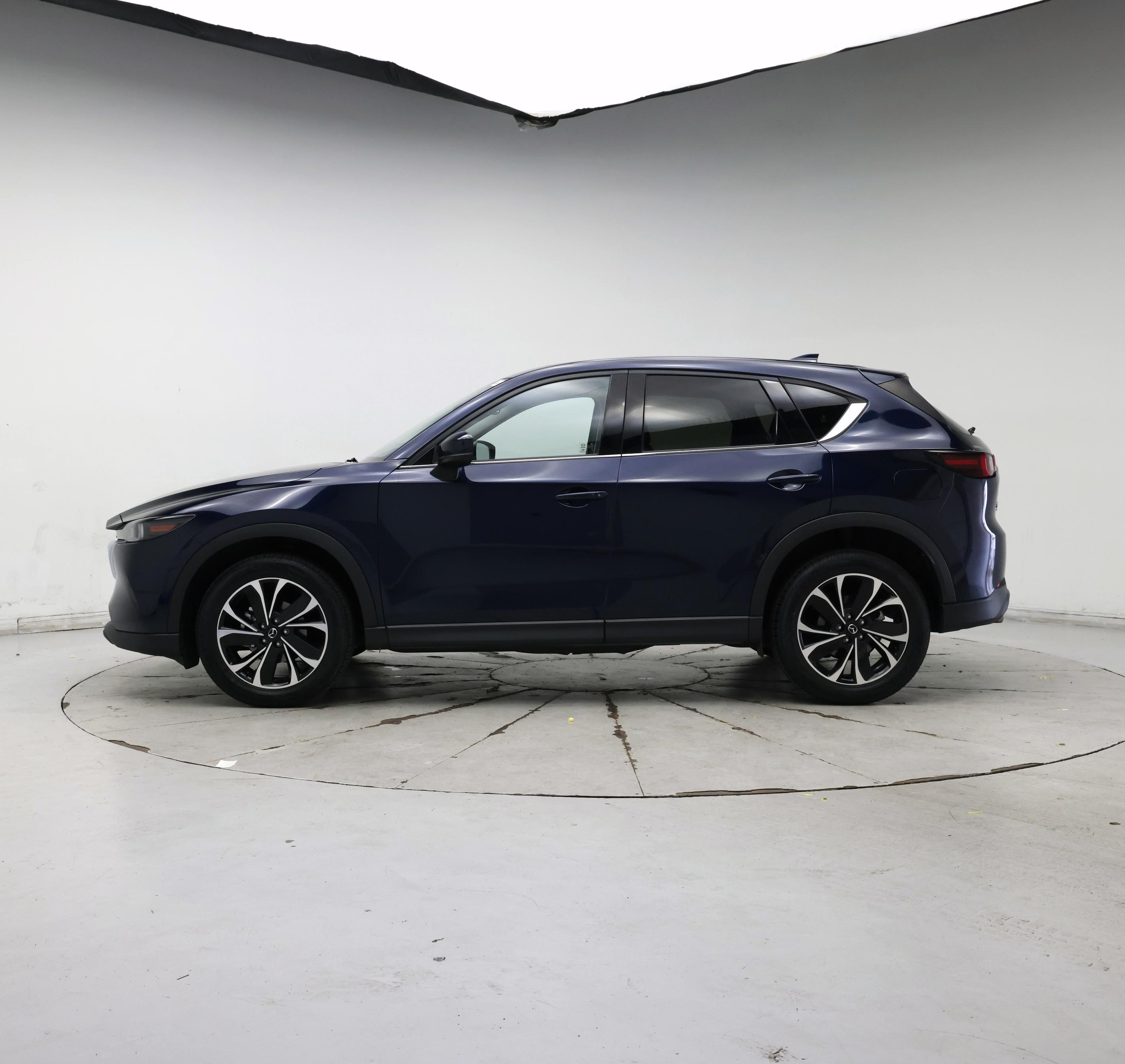 Thumbnail: 2022 Mazda CX-5 - 3