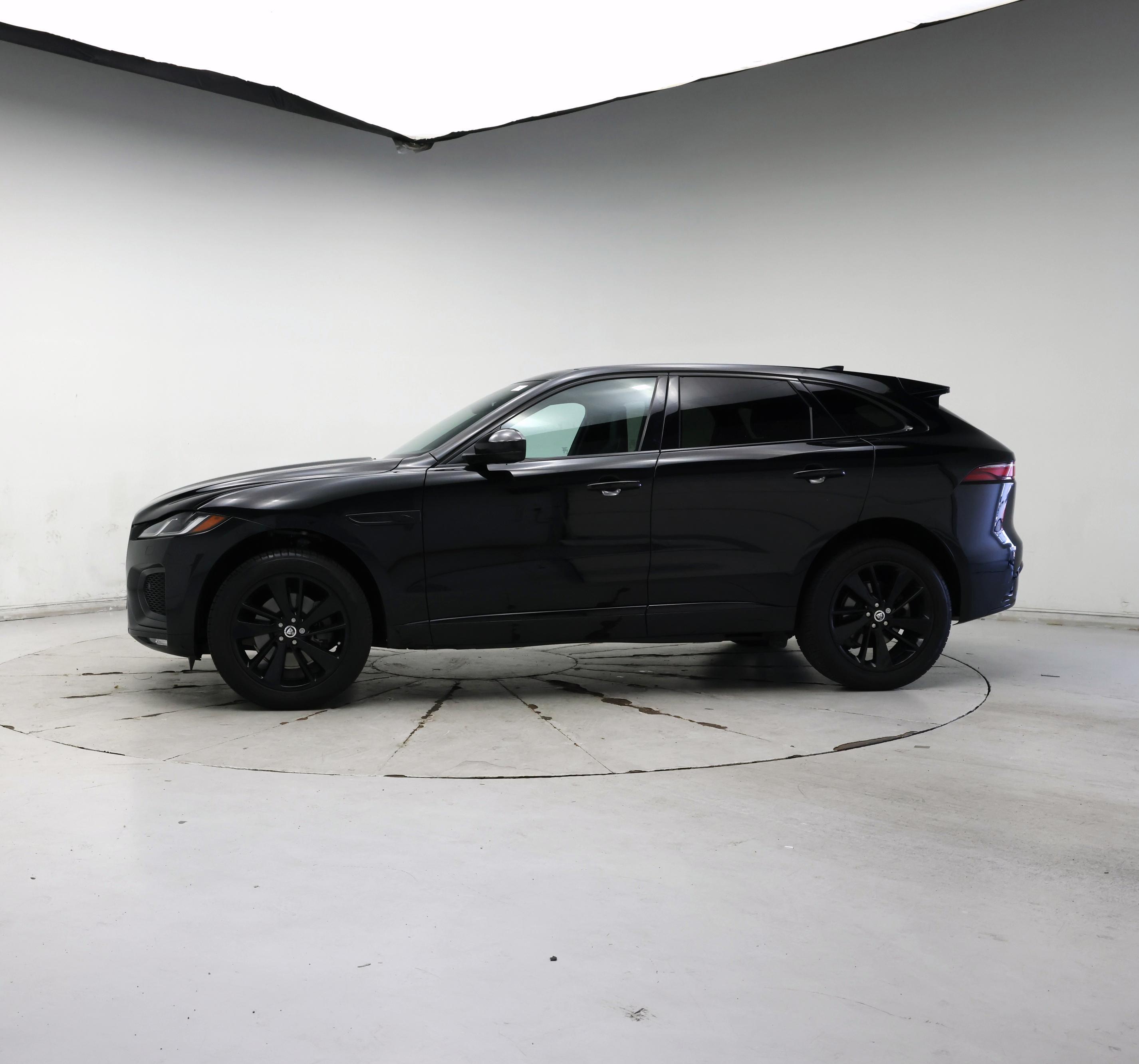 Thumbnail: 2024 Jaguar F-Pace - 3