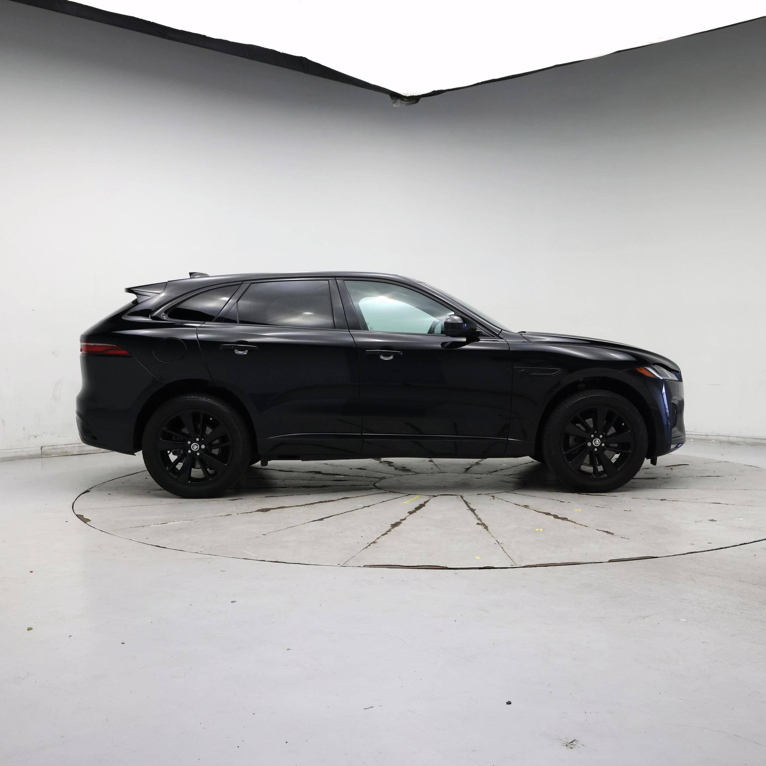 Thumbnail: 2024 Jaguar F-Pace - 7