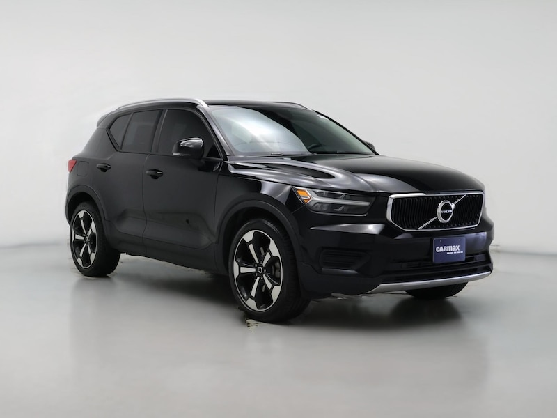 2020 Volvo XC40 T5 Momentum -
                  Parker, CO