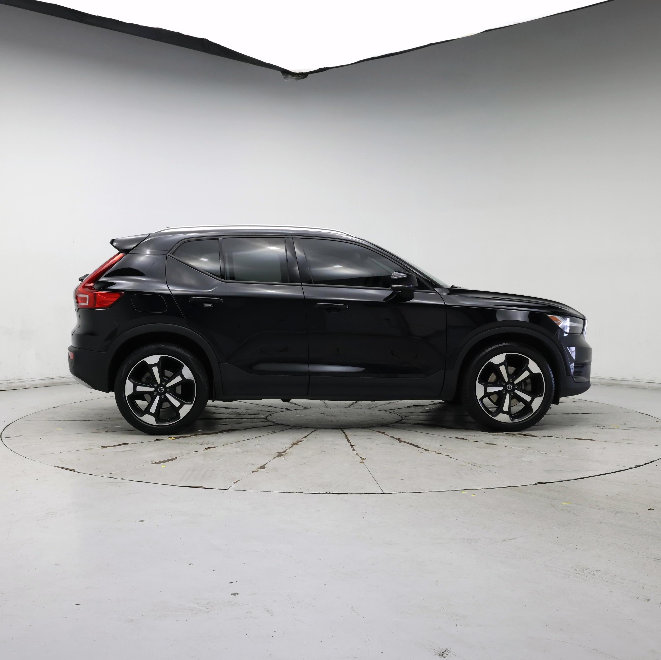 Thumbnail: 2020 Volvo XC40 - 7