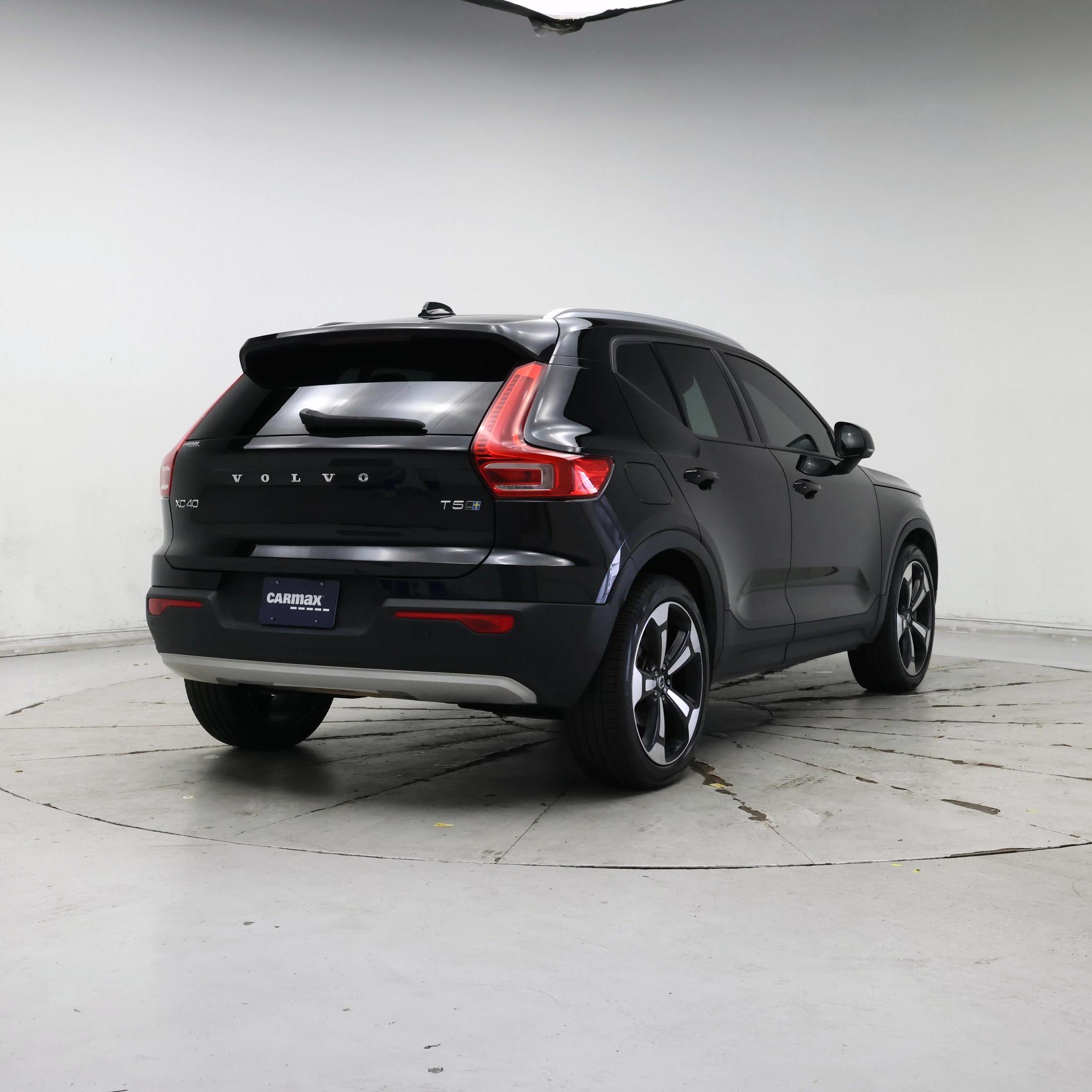 Thumbnail: 2020 Volvo XC40 - 8