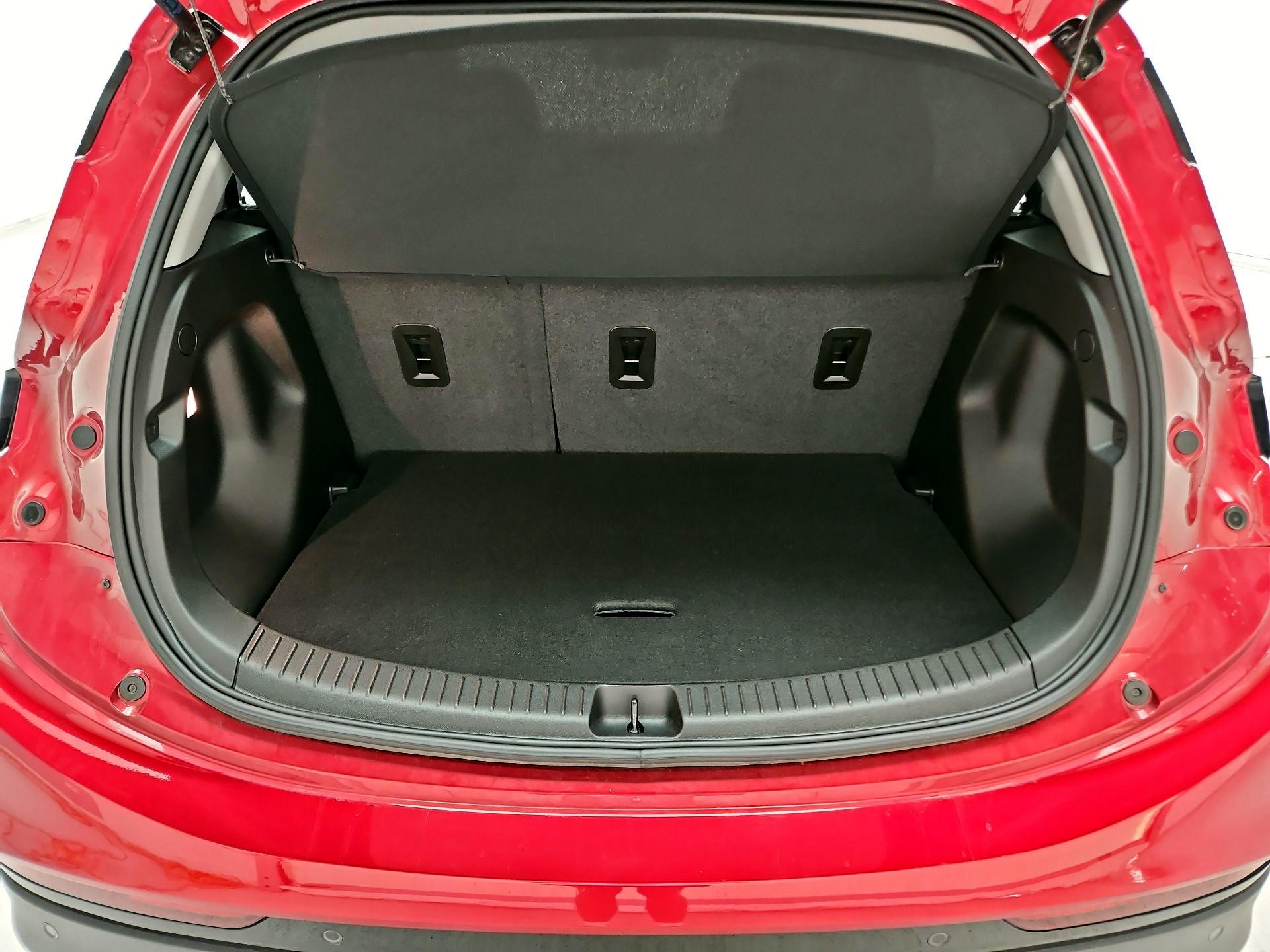 Thumbnail: 2023 Chevrolet Bolt EV - 18