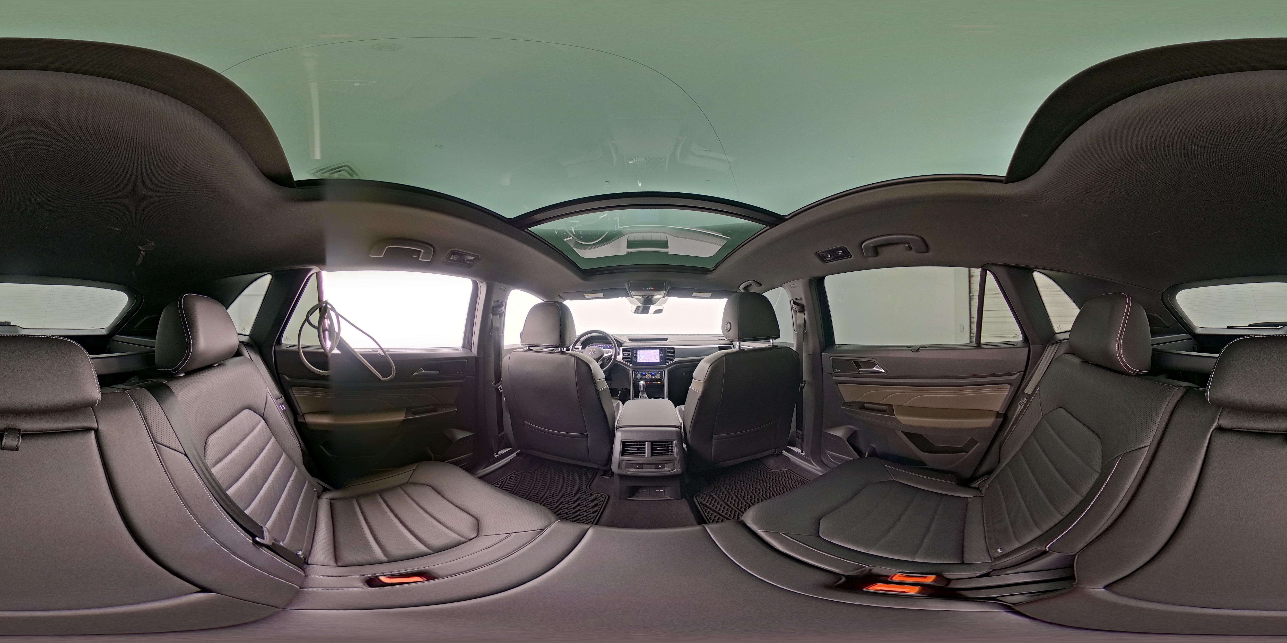 2023 Volkswagen Atlas Cross Sport SEL Premium R-Line - Photo 28