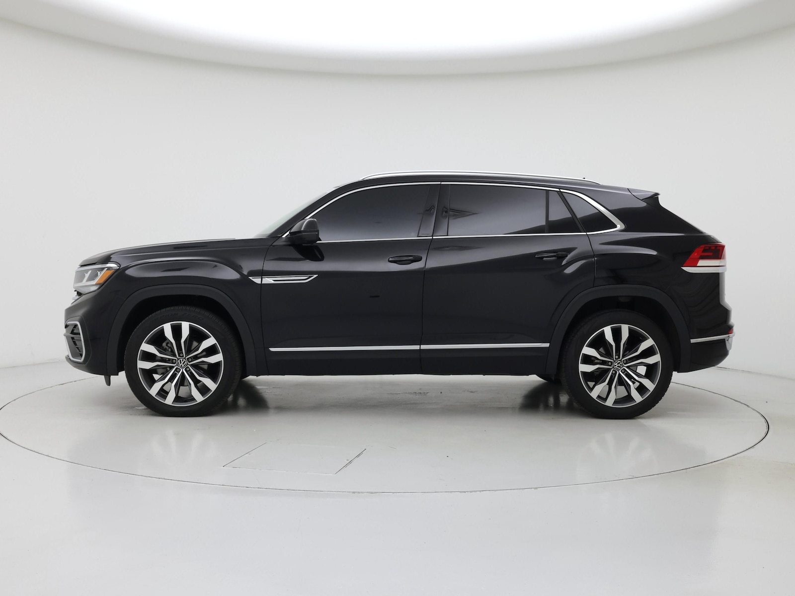 2023 Volkswagen Atlas Cross Sport SEL Premium R-Line - Photo 4