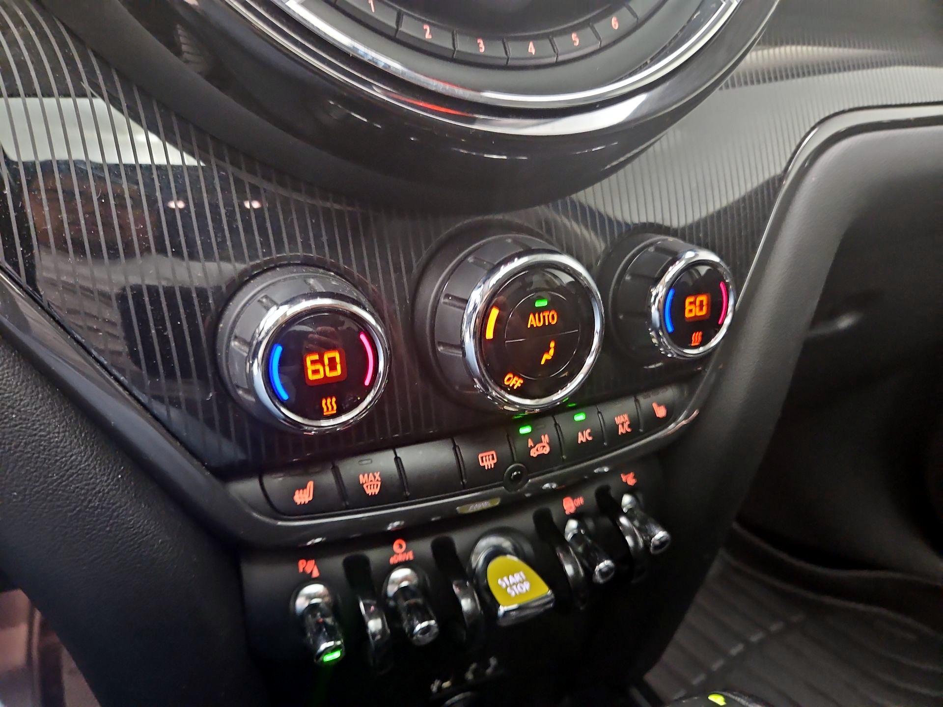 Thumbnail: 2018 MINI Cooper Countryman - 17