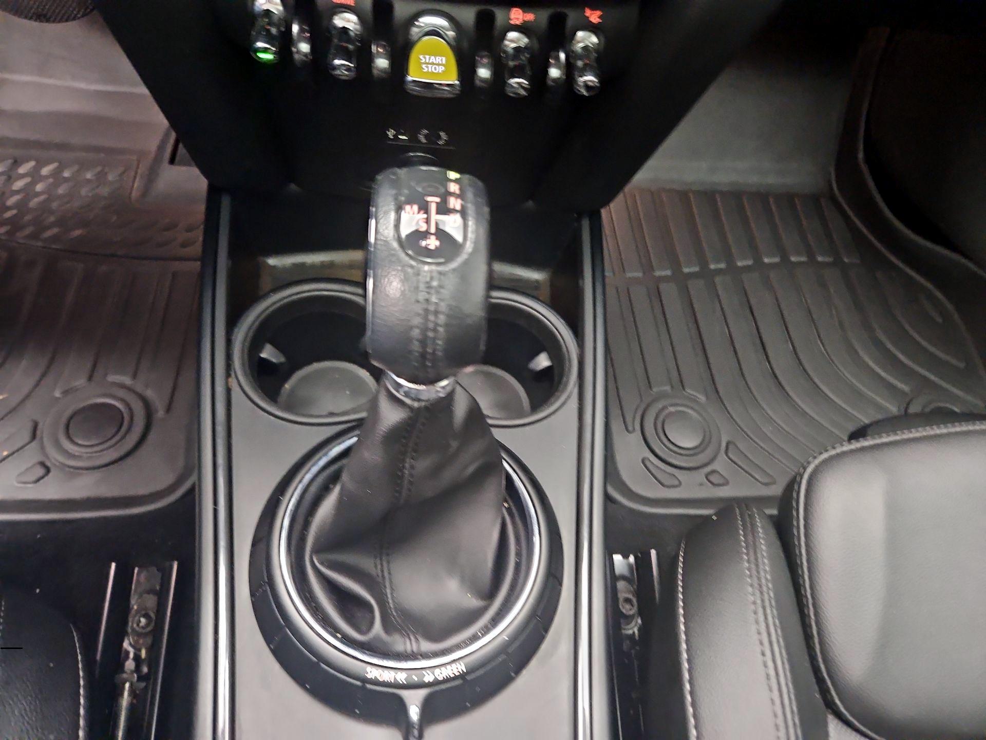 Thumbnail: 2018 MINI Cooper Countryman - 18