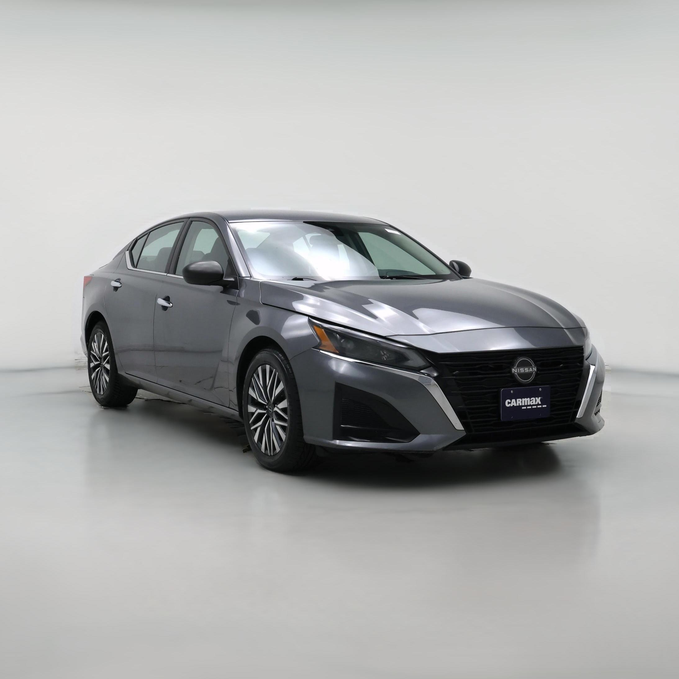 Thumbnail: 2024 Nissan Altima - 1