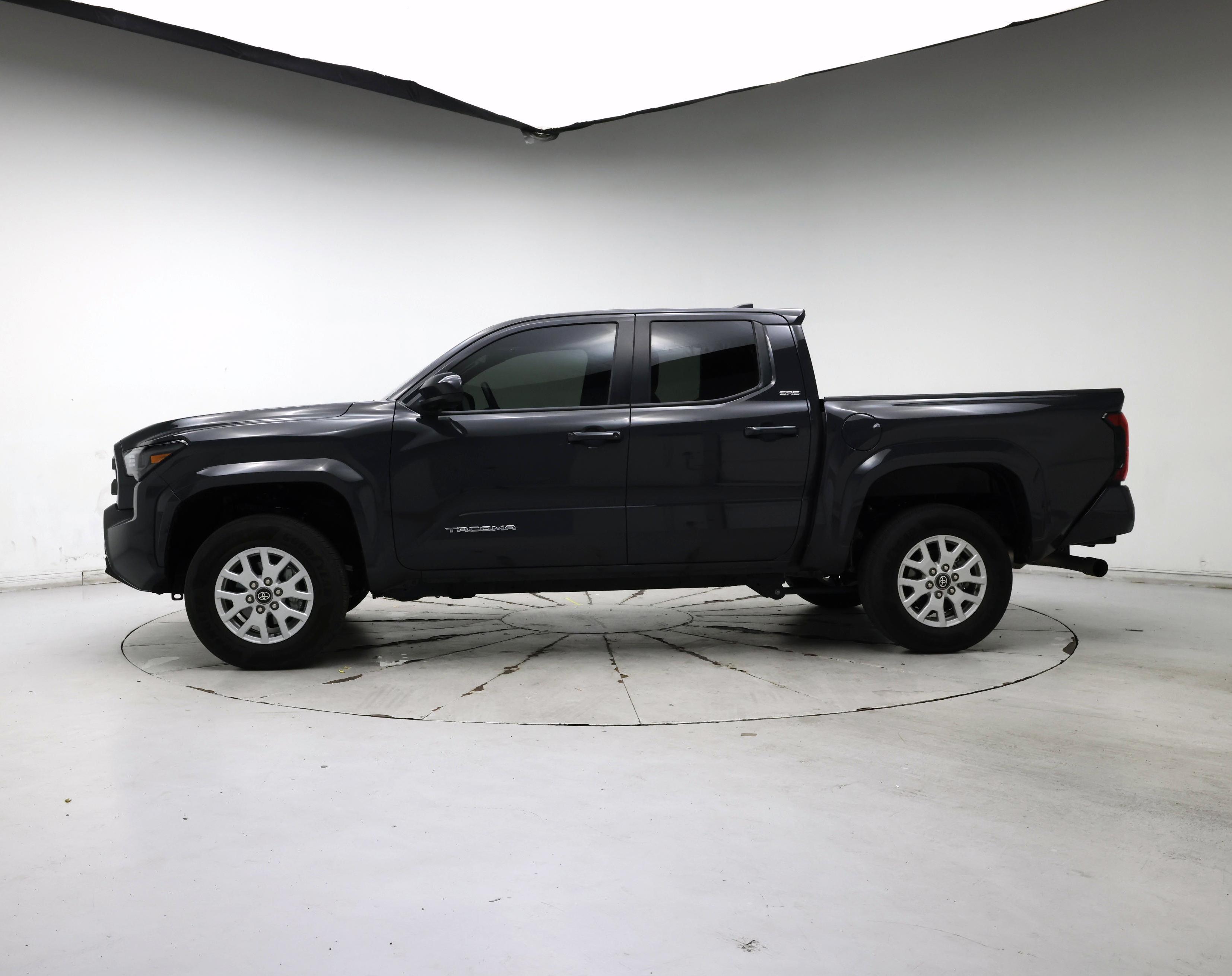 Thumbnail: 2025 Toyota Tacoma - 3
