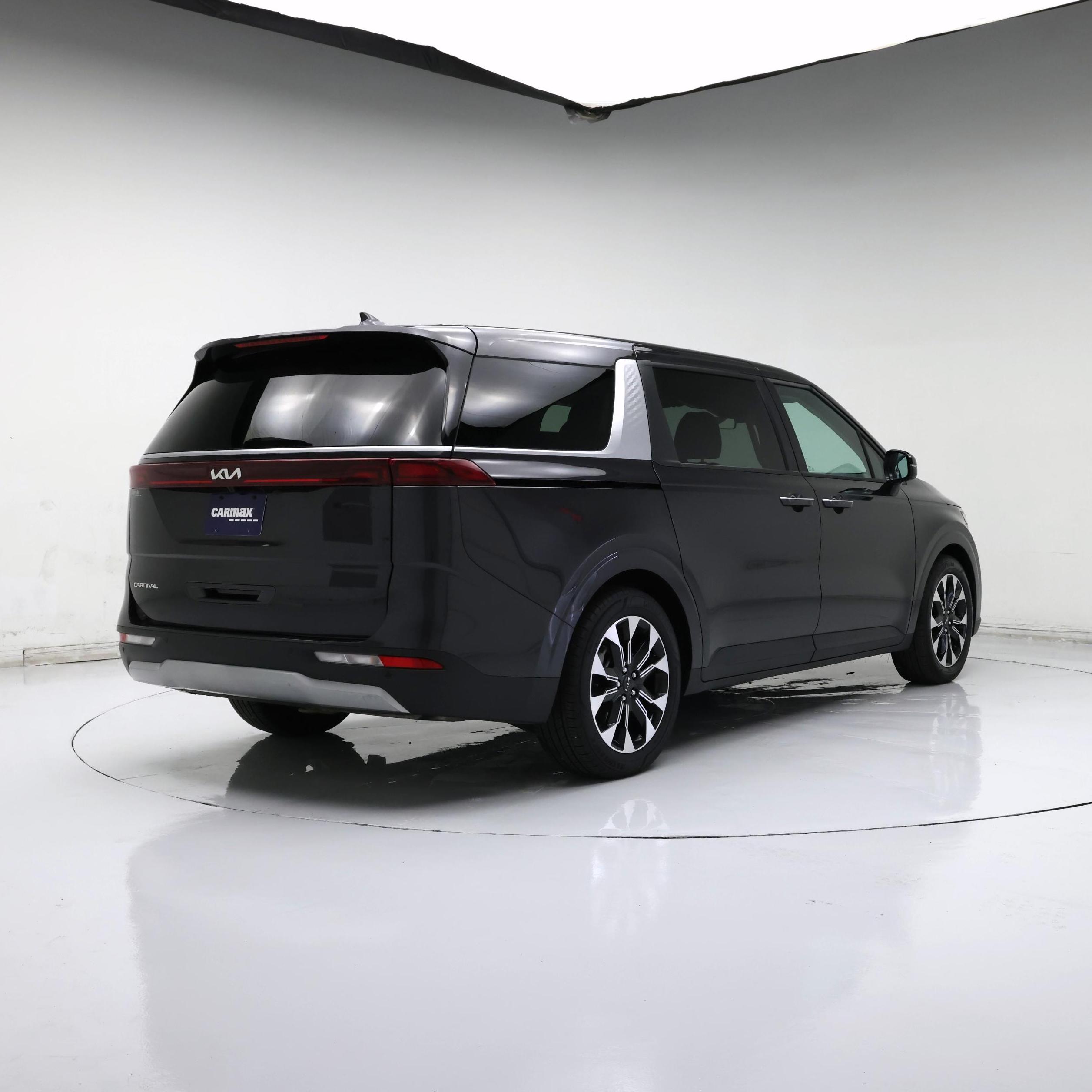 Thumbnail: 2024 Kia Carnival - 8