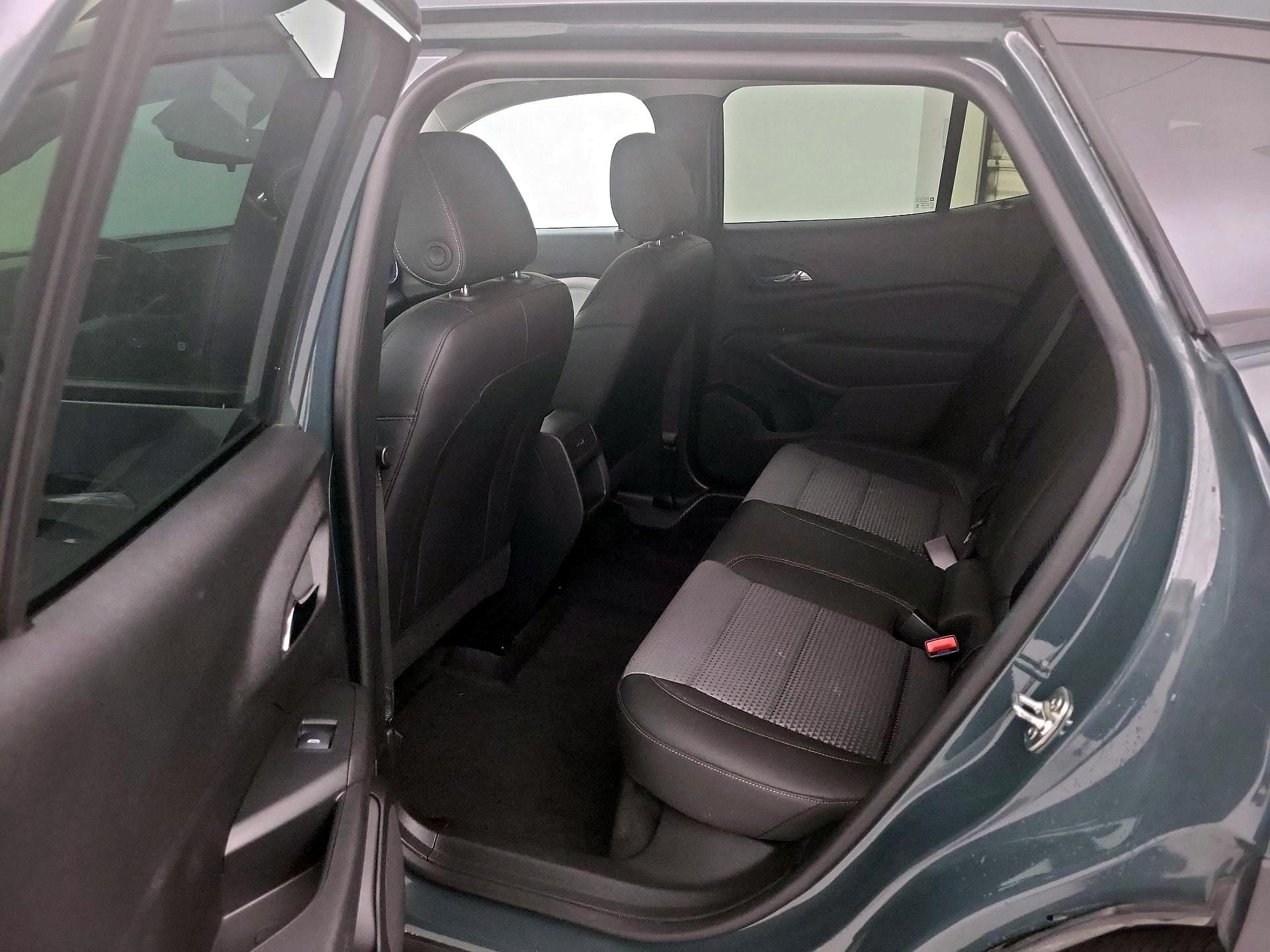 Thumbnail: 2025 Chevrolet Trax - 19