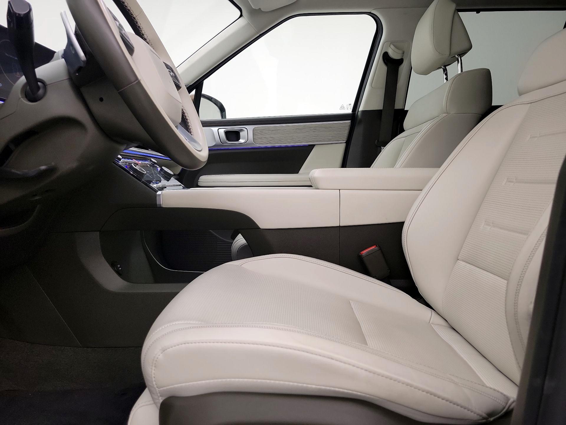 Thumbnail: 2025 Hyundai Santa Fe - 11