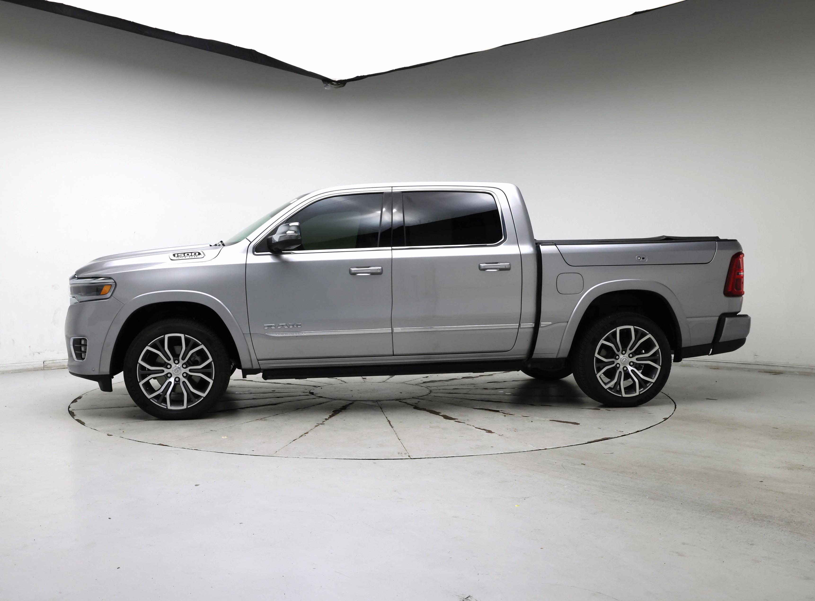 Thumbnail: 2025 RAM 1500 - 3
