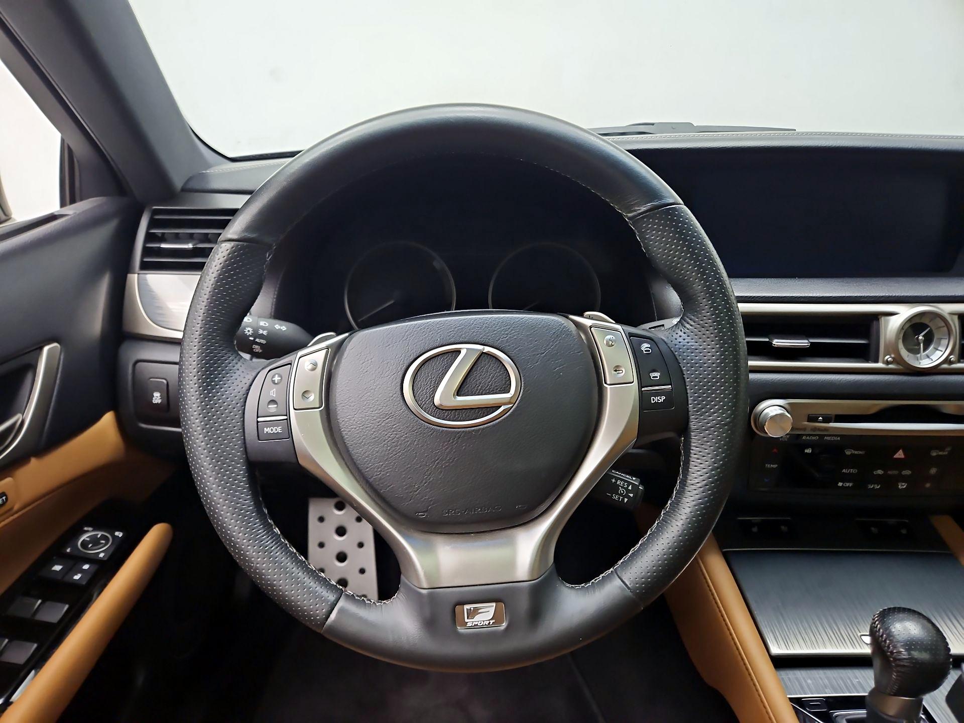 Thumbnail: 2015 Lexus GS - 10