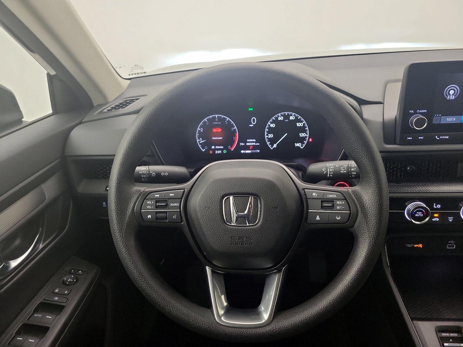 2025 Honda CR-V LX - Photo 11