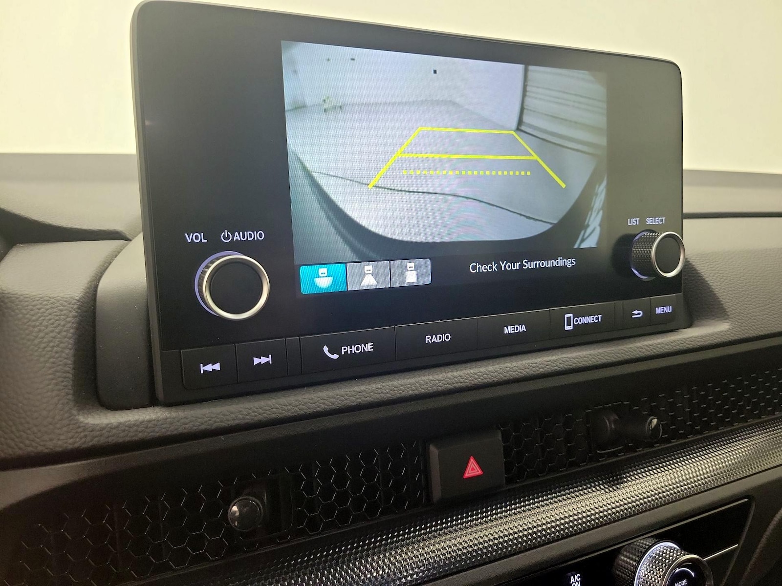 2025 Honda CR-V LX - Photo 15