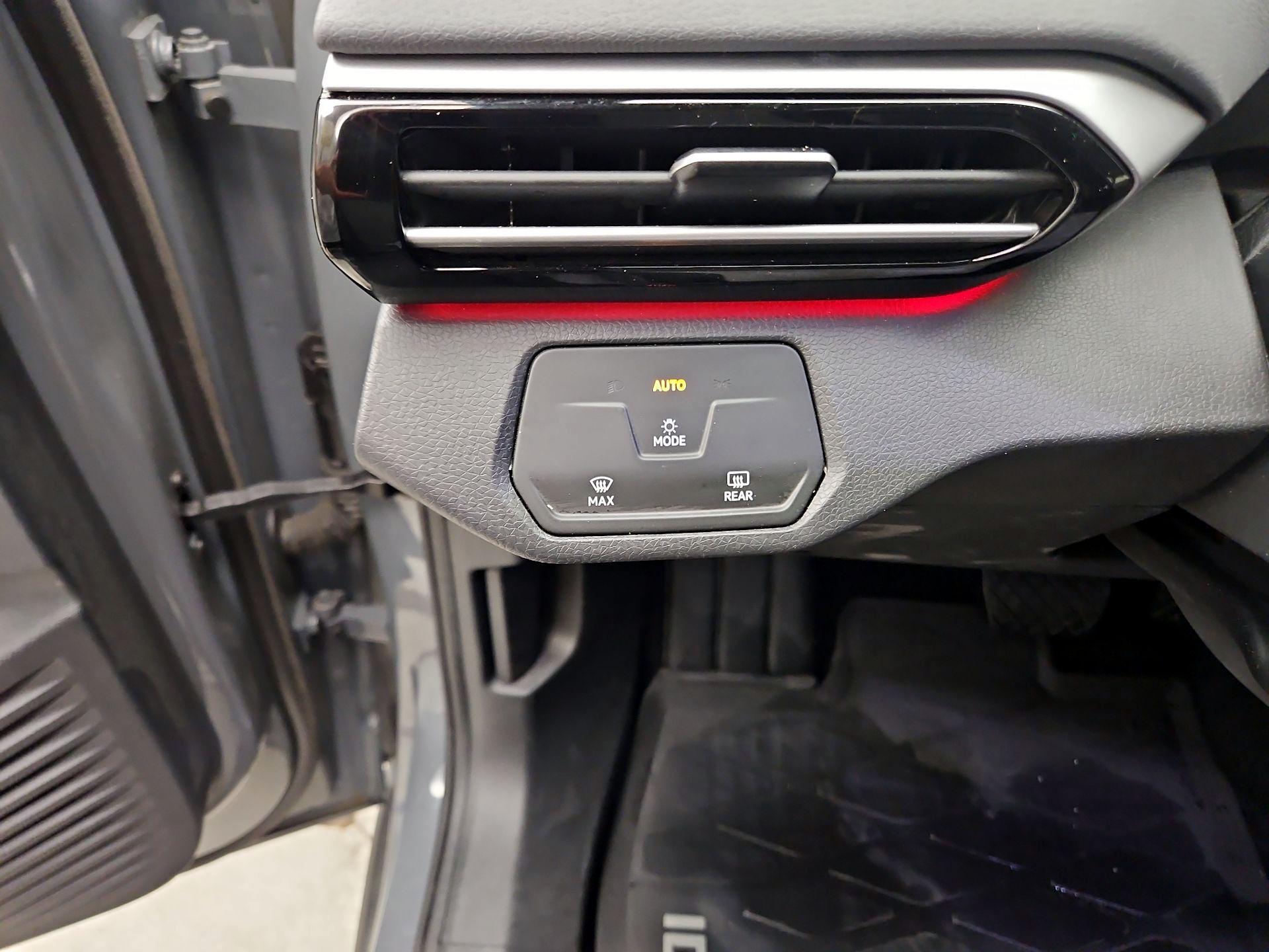 Thumbnail: 2024 Volkswagen ID.4 - 13