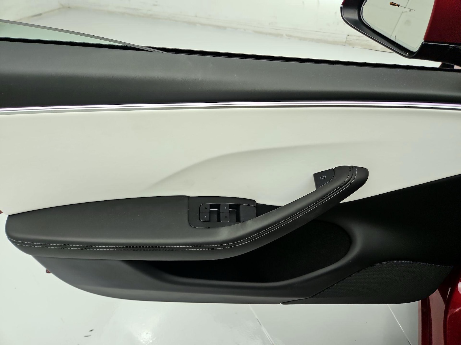 2025 Tesla Model 3 Long Range - Photo 13