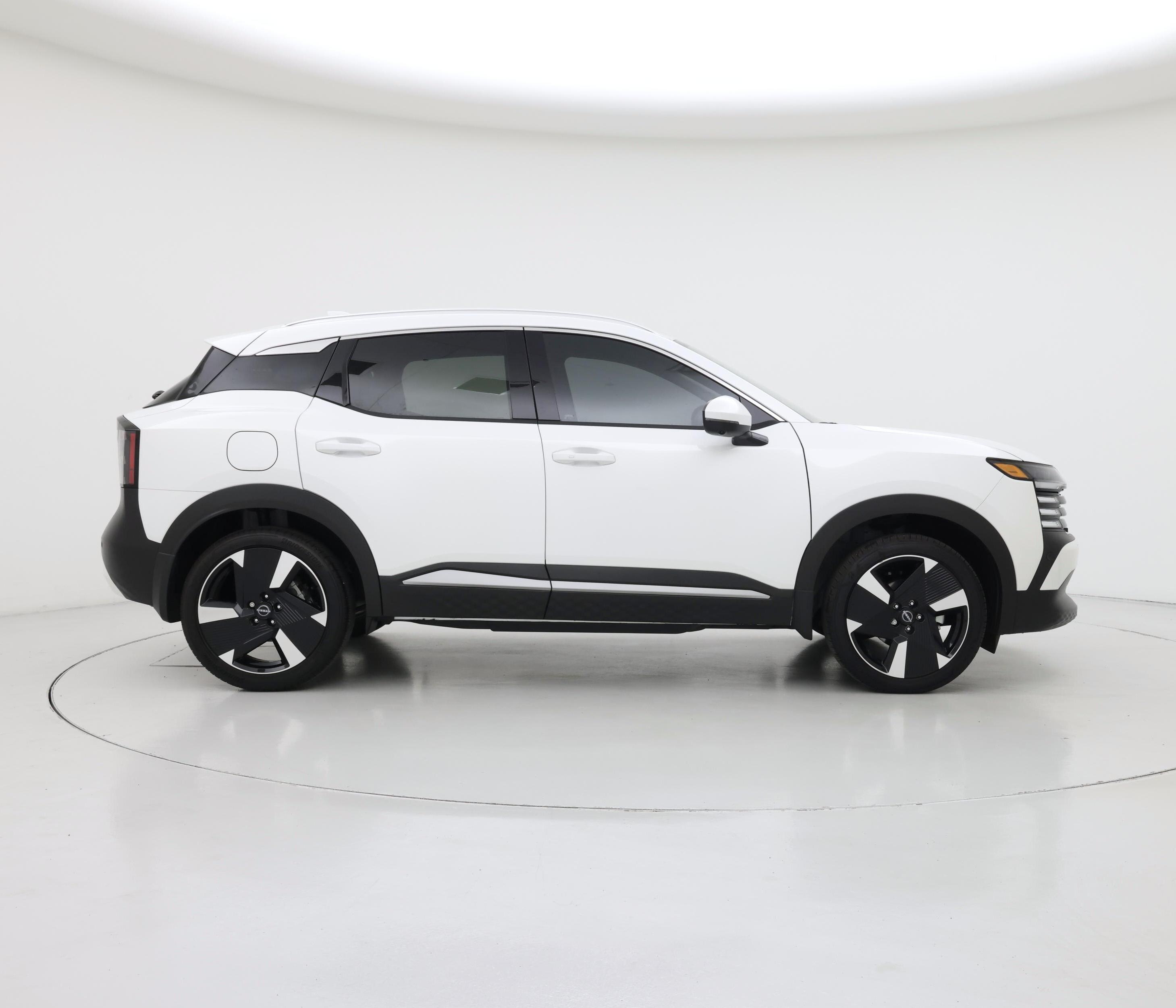 Thumbnail: 2025 Nissan Kicks - 7