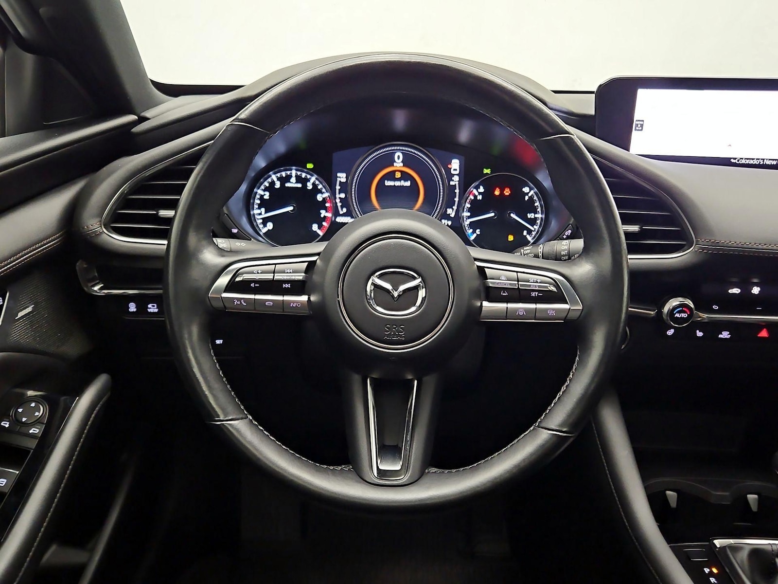 2021 Mazda Mazda3 Premium Plus - Photo 9