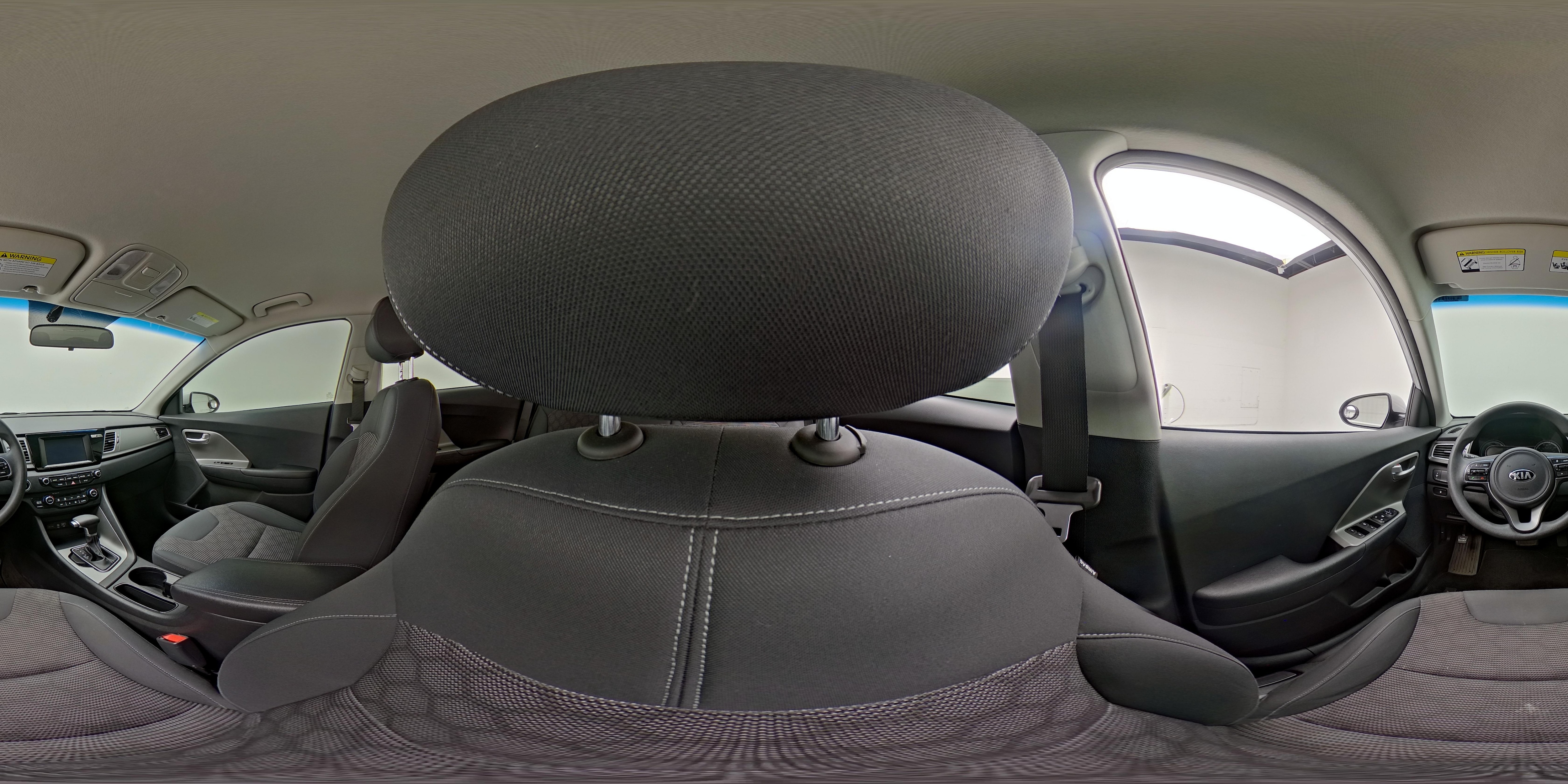 2018 Kia Niro LX - Photo 27