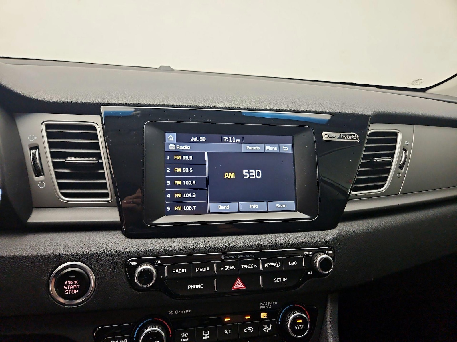 2018 Kia Niro LX - Photo 16
