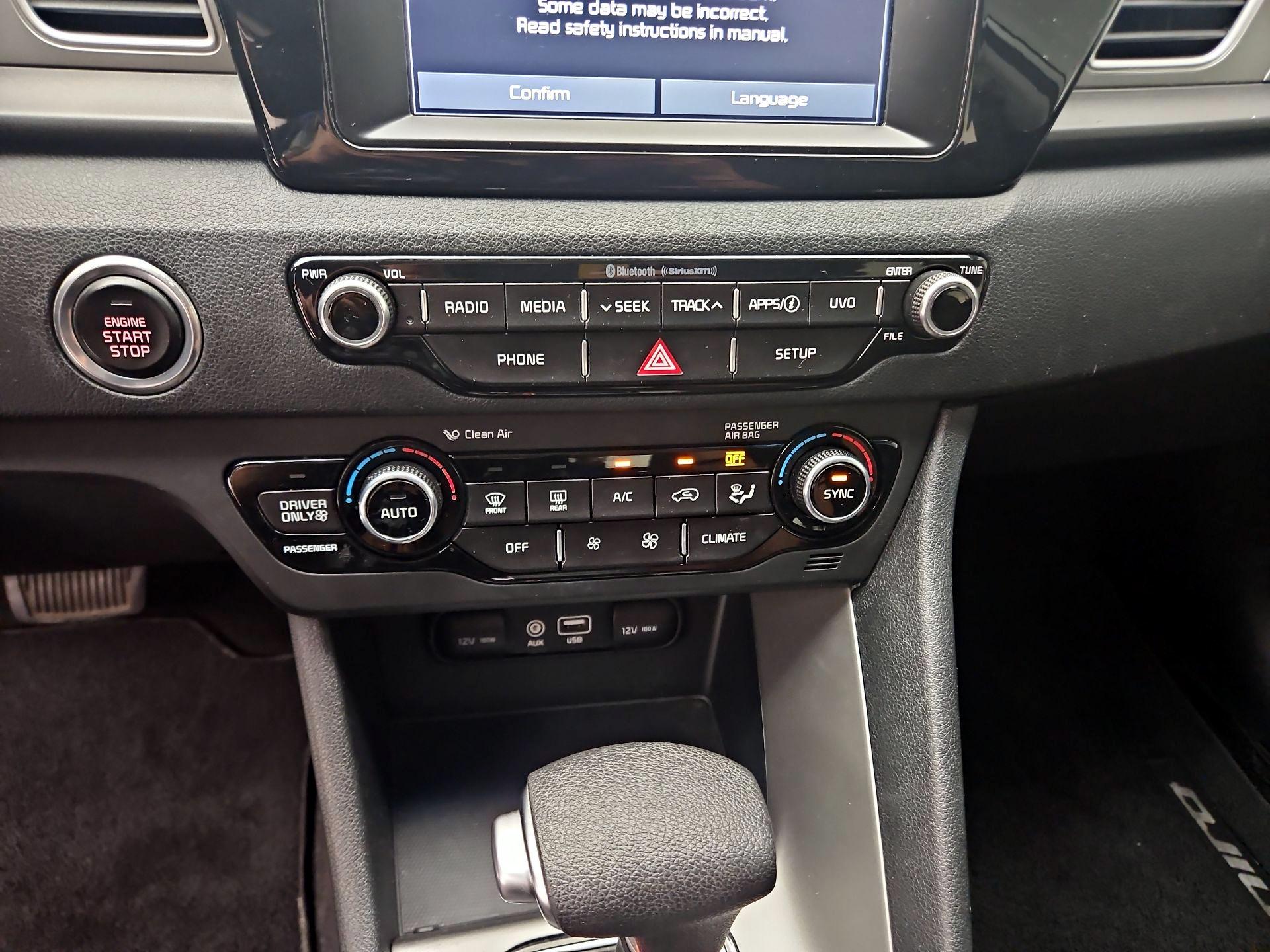 Thumbnail: 2018 Kia Niro - 16