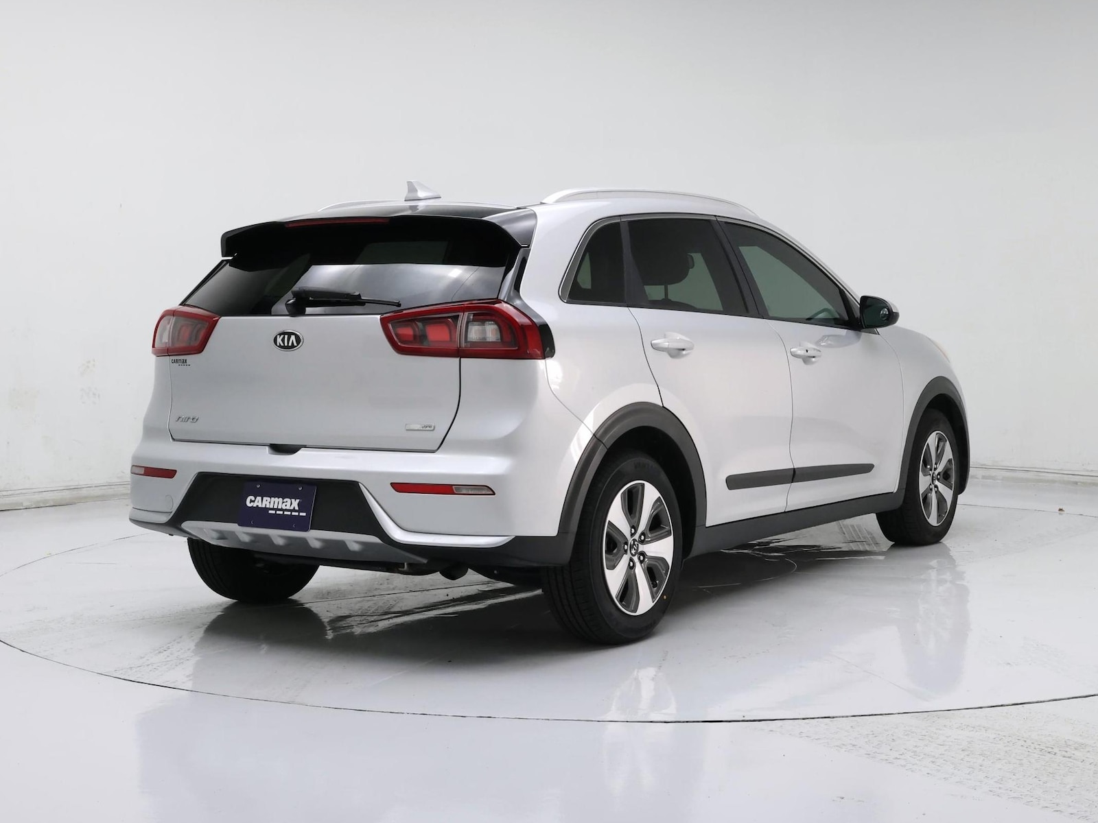 2018 Kia Niro LX - Photo 9
