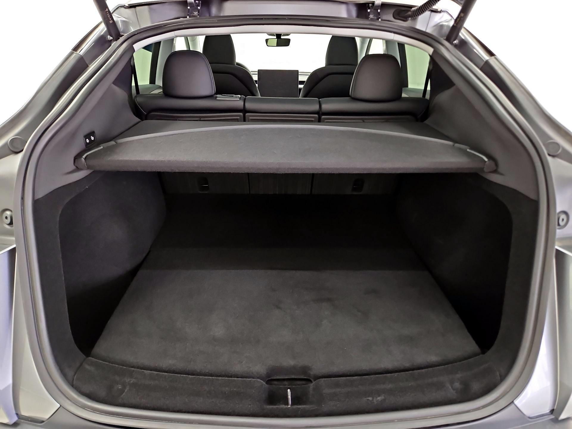 Thumbnail: 2026 Tesla Model Y - 18