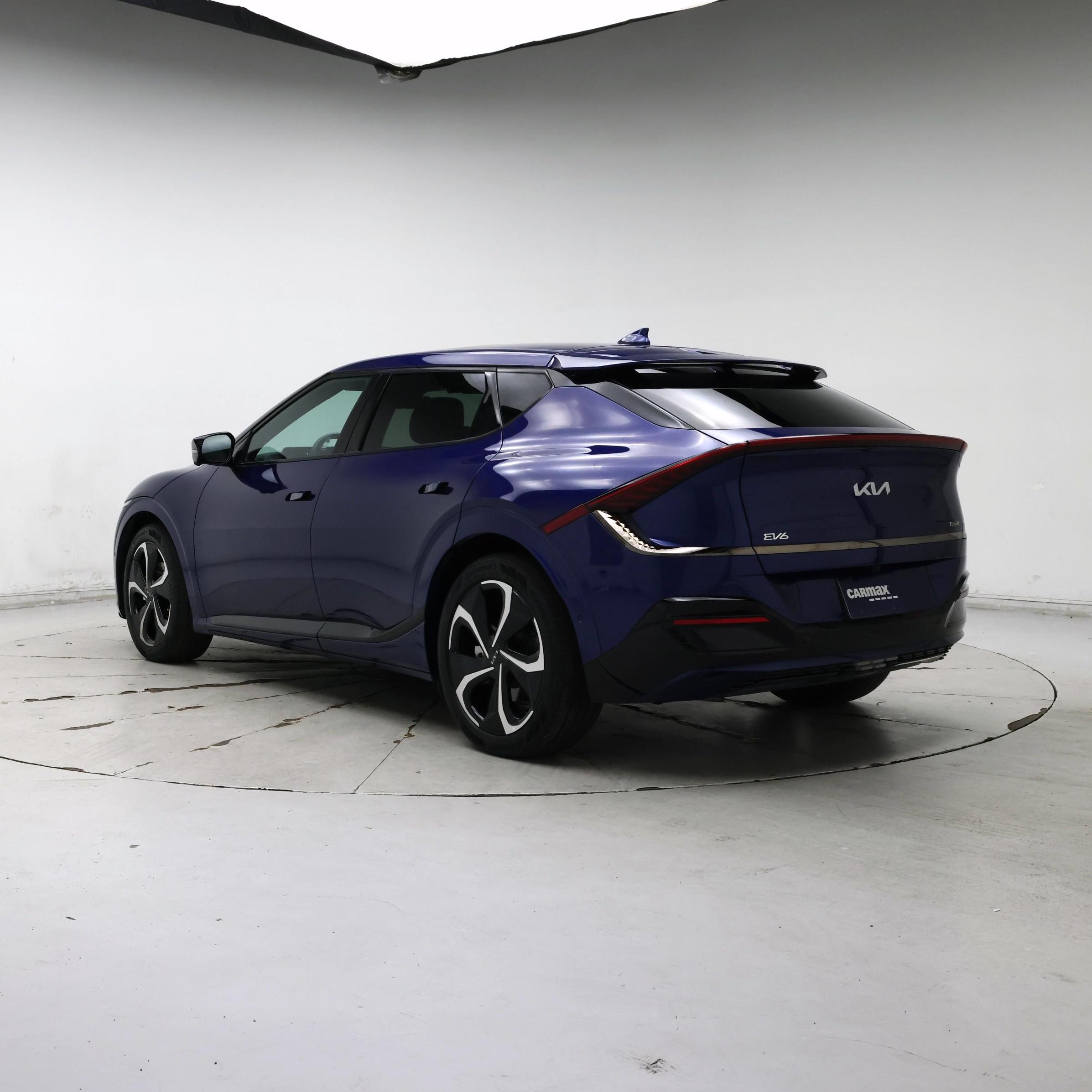 Thumbnail: 2023 Kia EV6 - 2