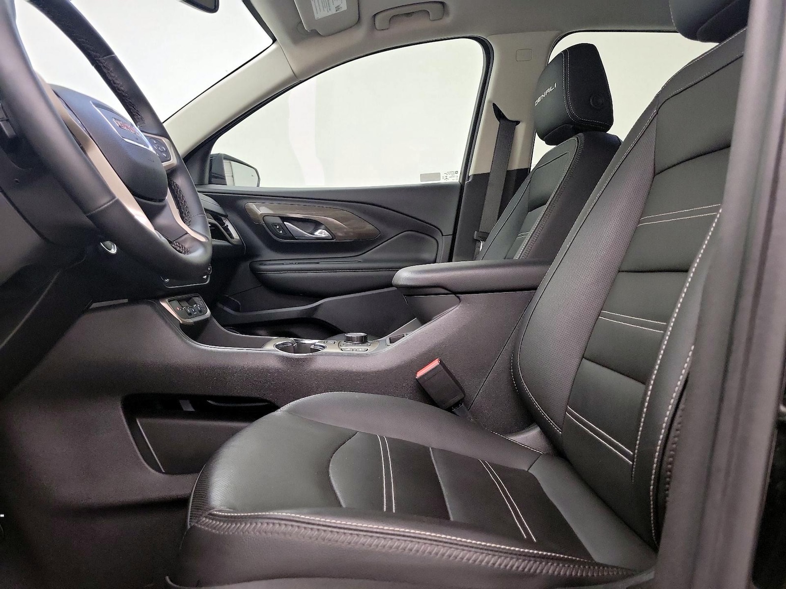2023 GMC Terrain Denali - Photo 12