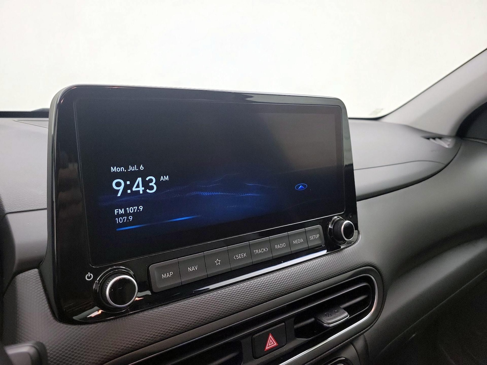 2022 Hyundai Kona Limited - Photo 16