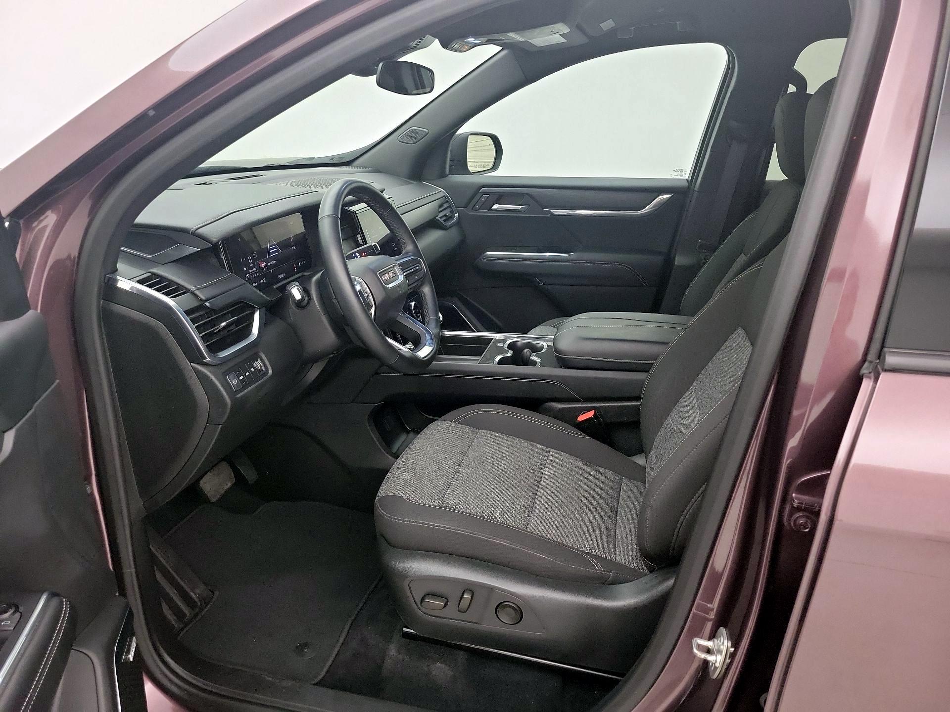 Thumbnail: 2025 GMC Acadia - 11