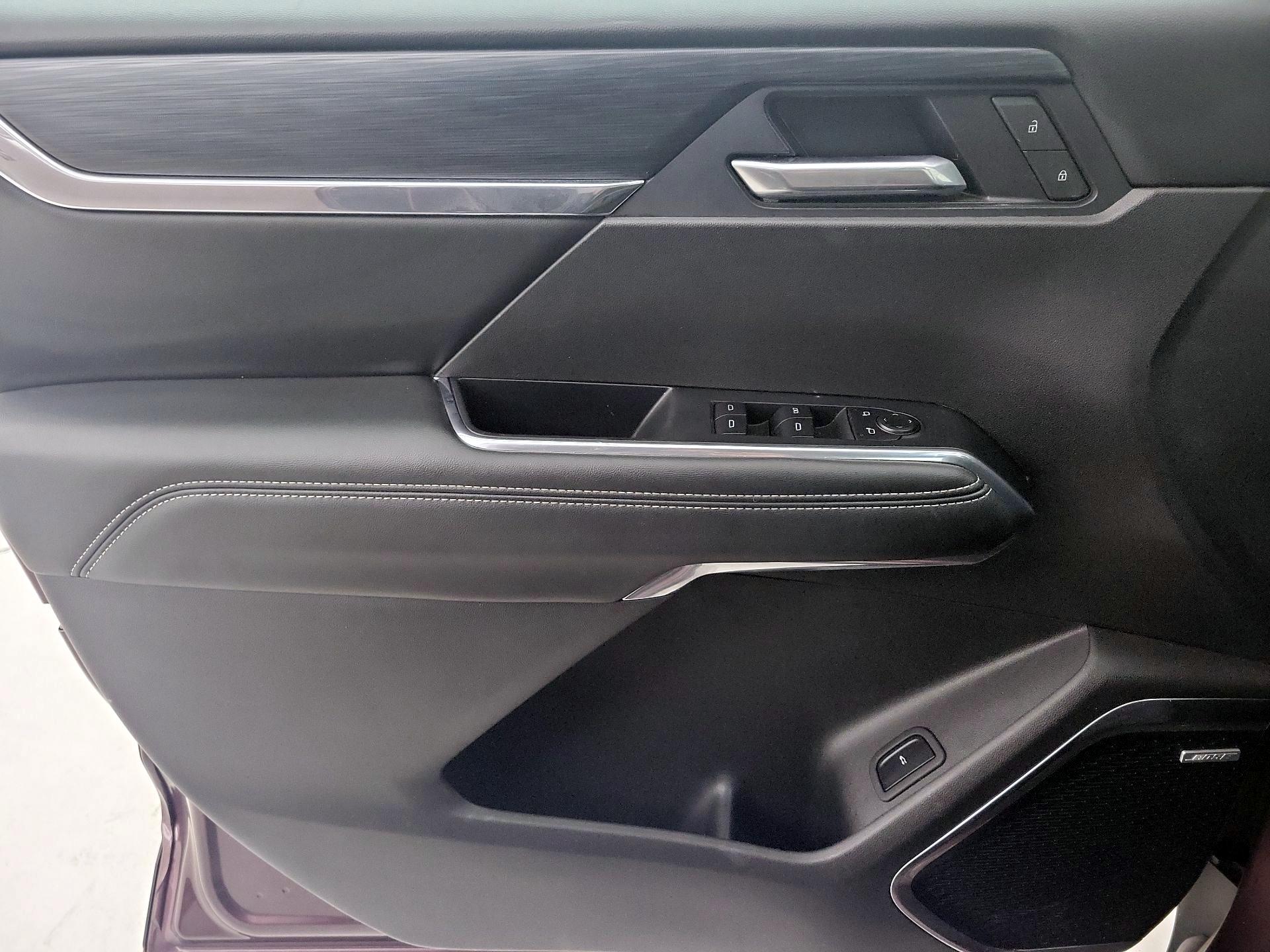 Thumbnail: 2025 GMC Acadia - 12
